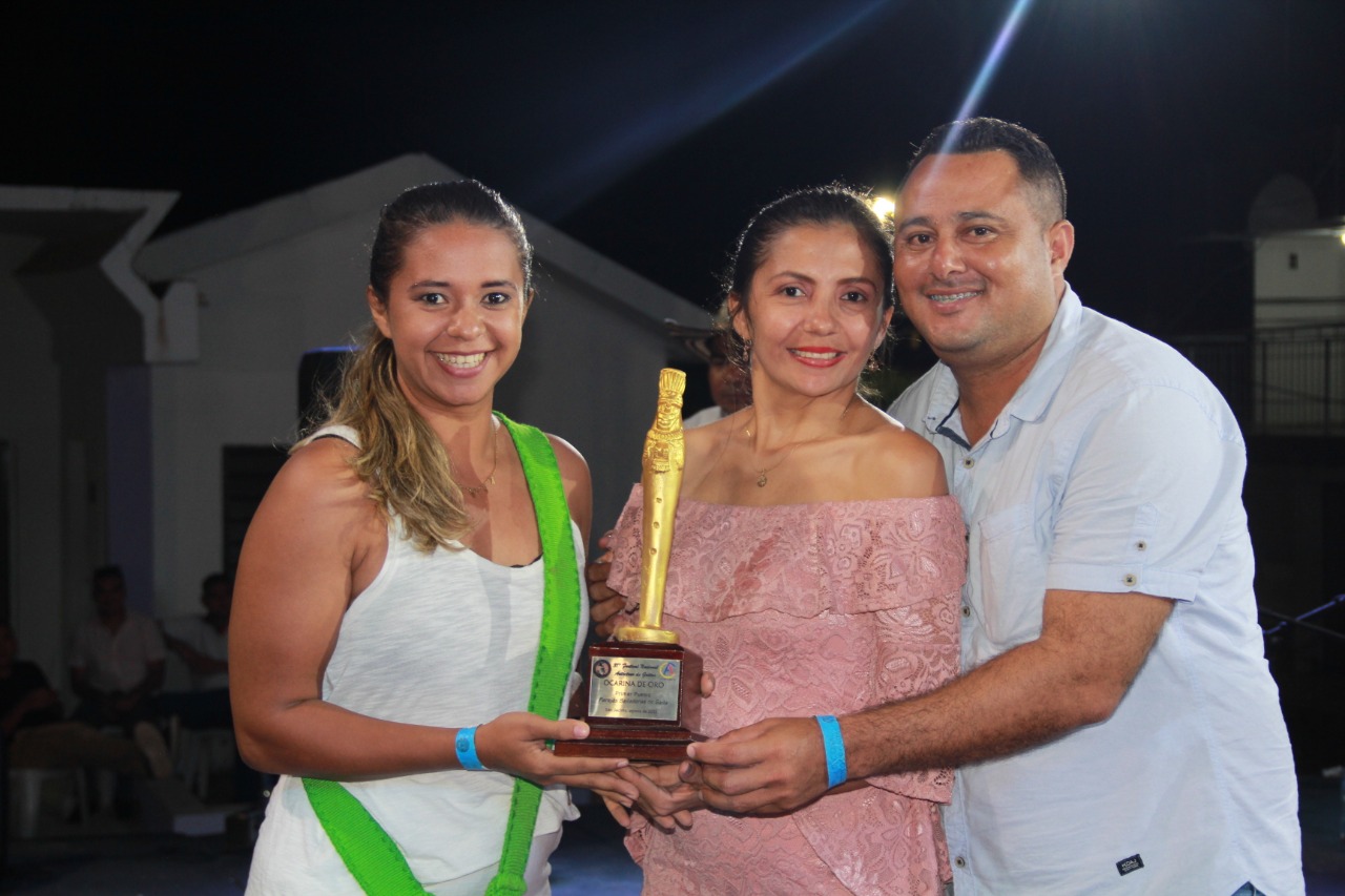 Isabel Lobo y Luis González, primer lugar en categoría parejas.