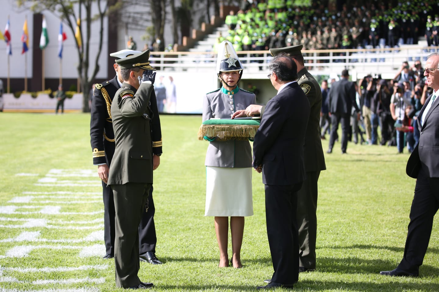 Transmisión de mando al nuevo Director de la Policía Nacional. 