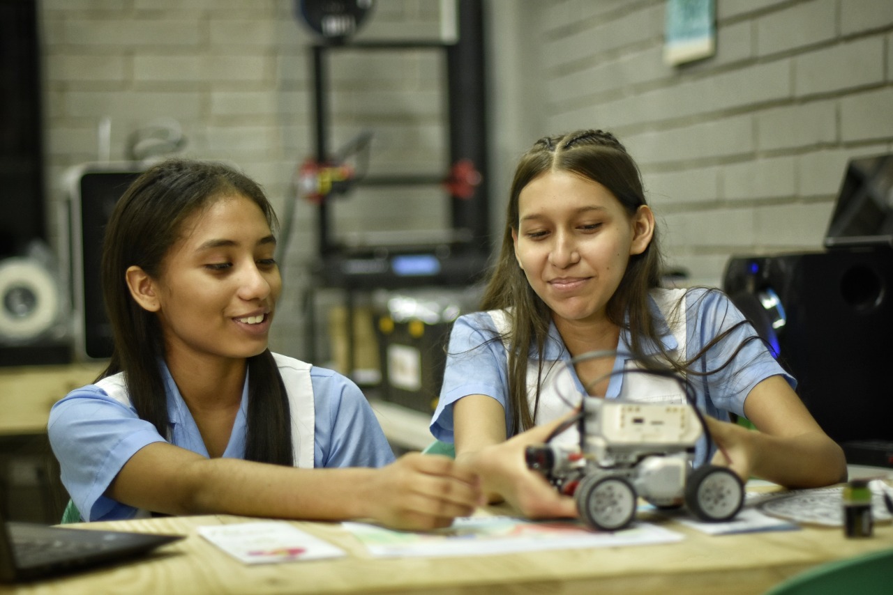 Estudiantes de la Institución Educativa Comunitaria Metropolitana.