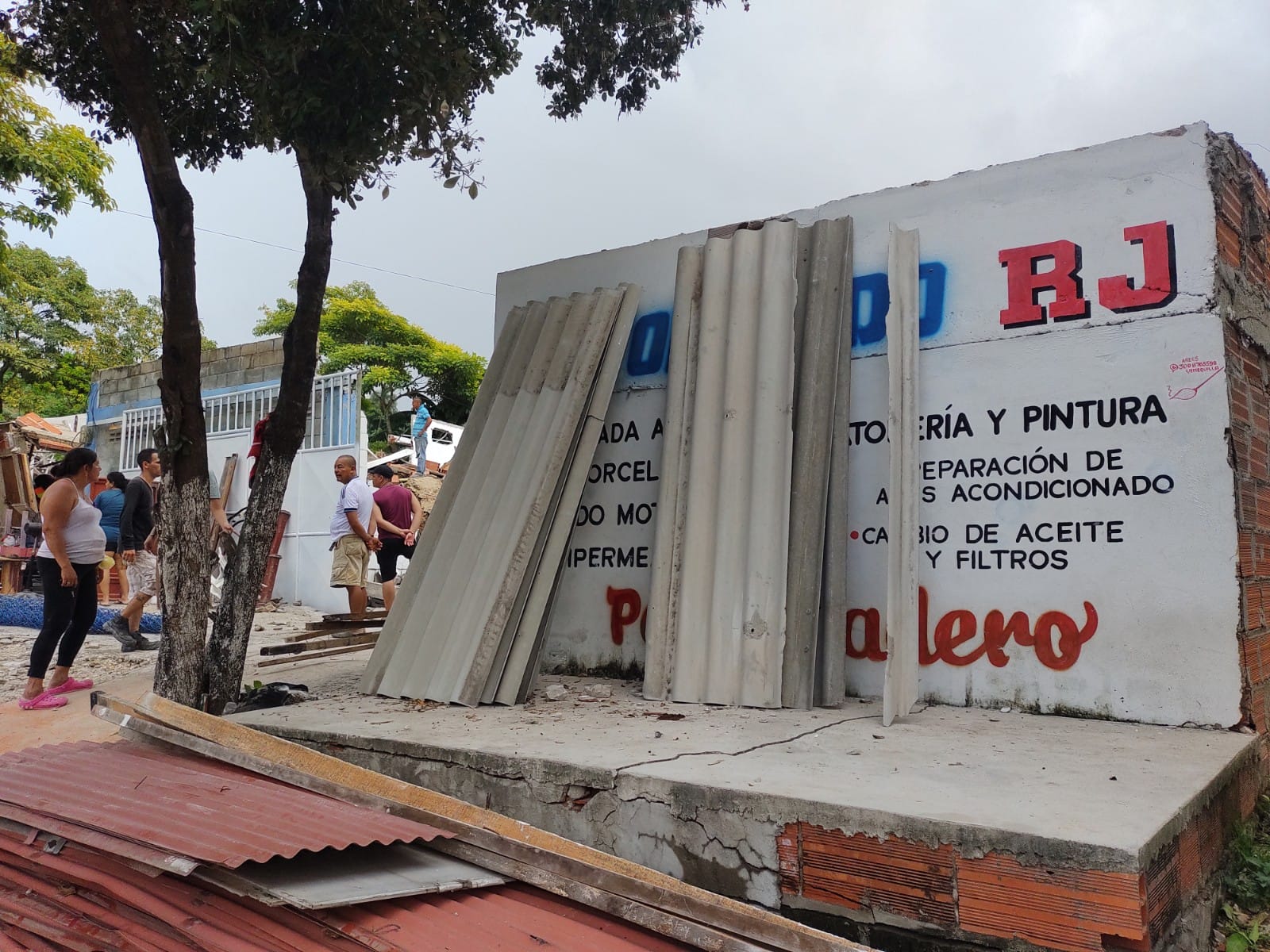 Imagen de los daños en la Loma de la Manga.