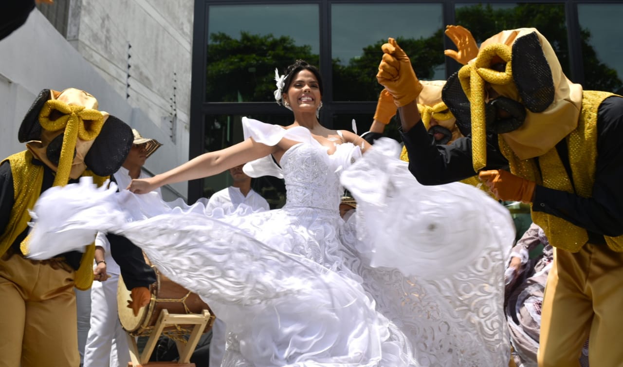 La Reina del Carnaval de la 44, Daniela Falcón.