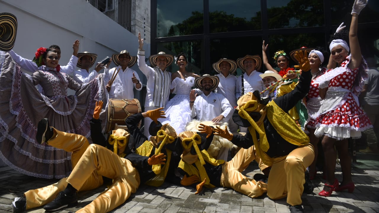 Presentación de los Reyes del Carnaval de la 44.