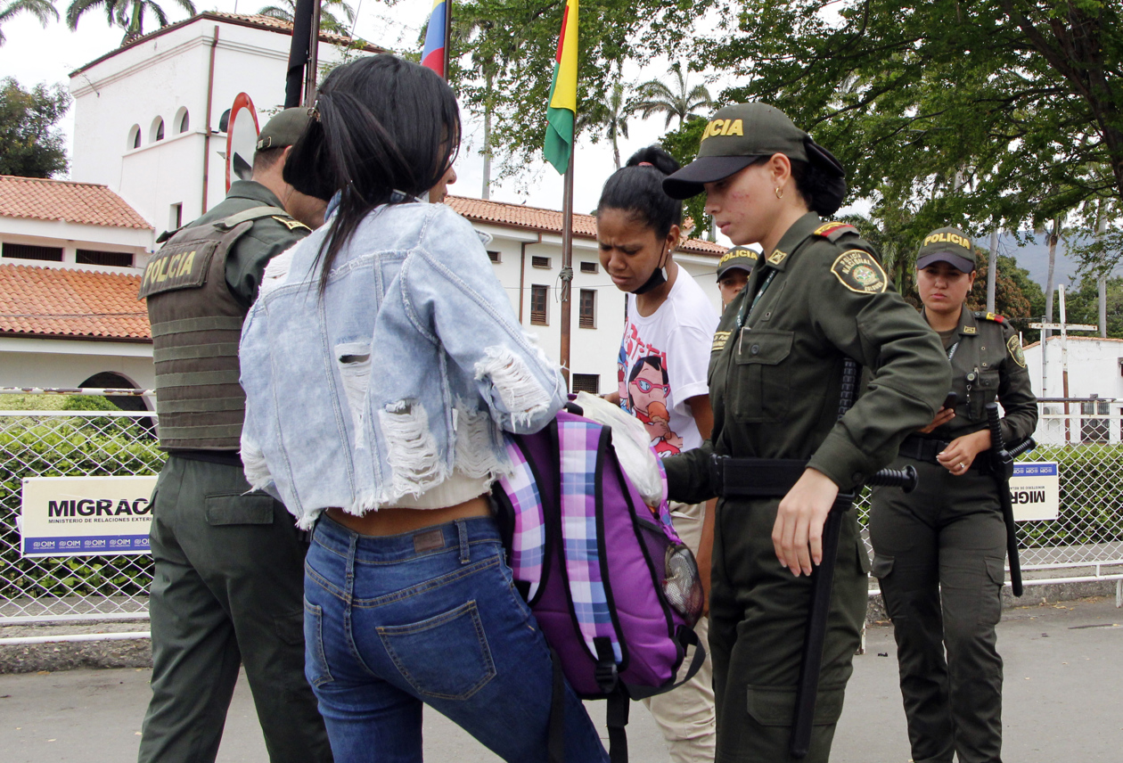 Operativos de seguridad en la frontera.