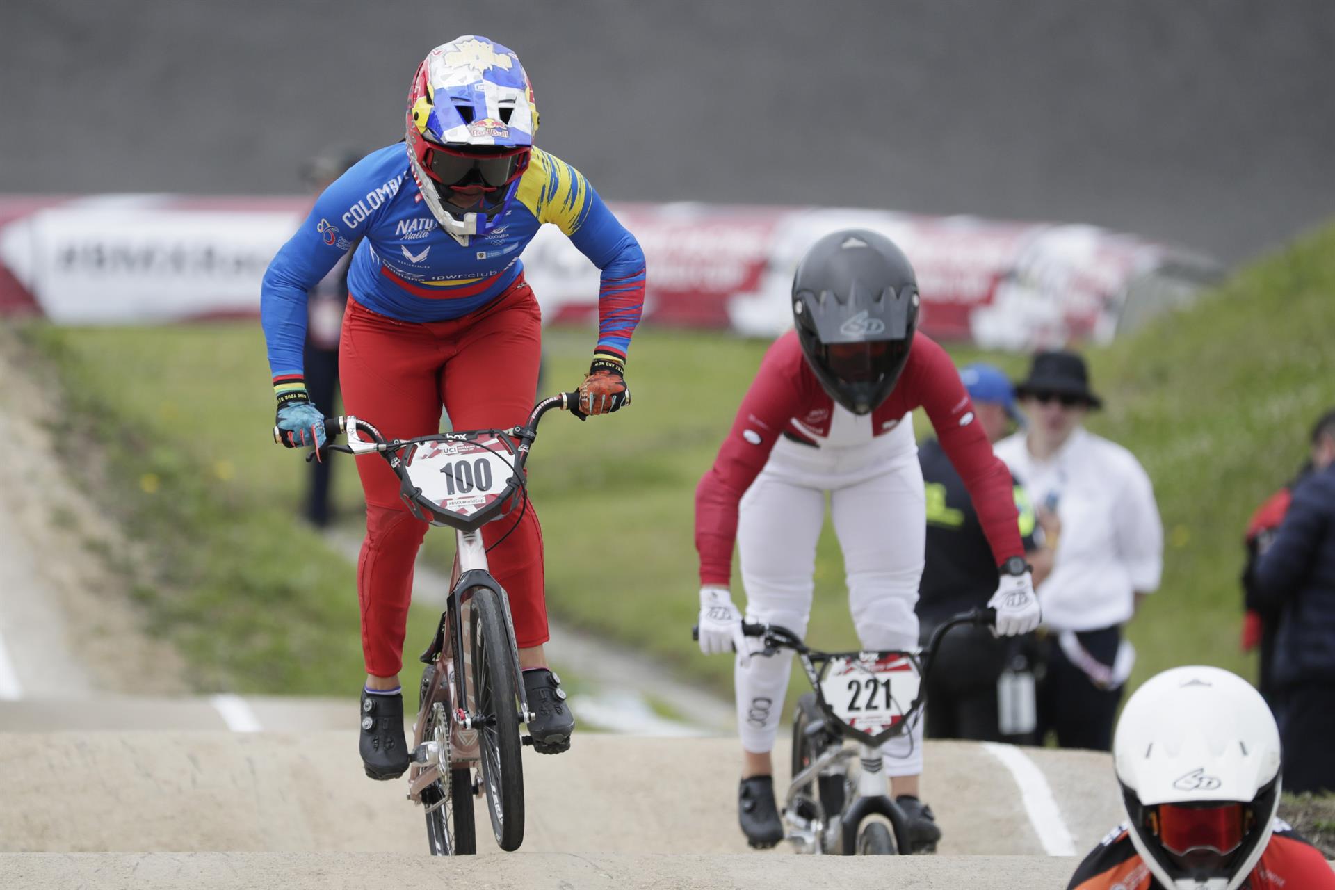  La competidora colombiana Mariana Pajón durante una práctica.