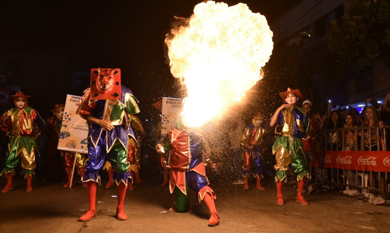 Diablos arlequines.