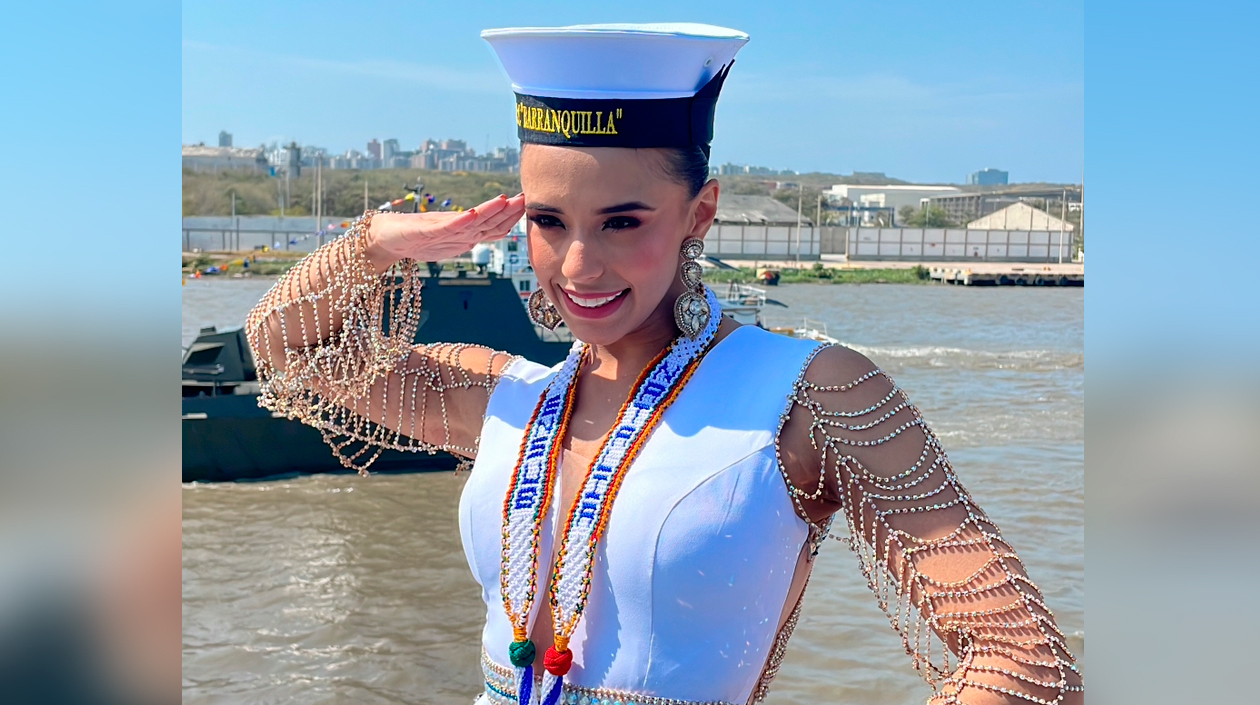 Natalia De Castro en la Guacherna fluvial