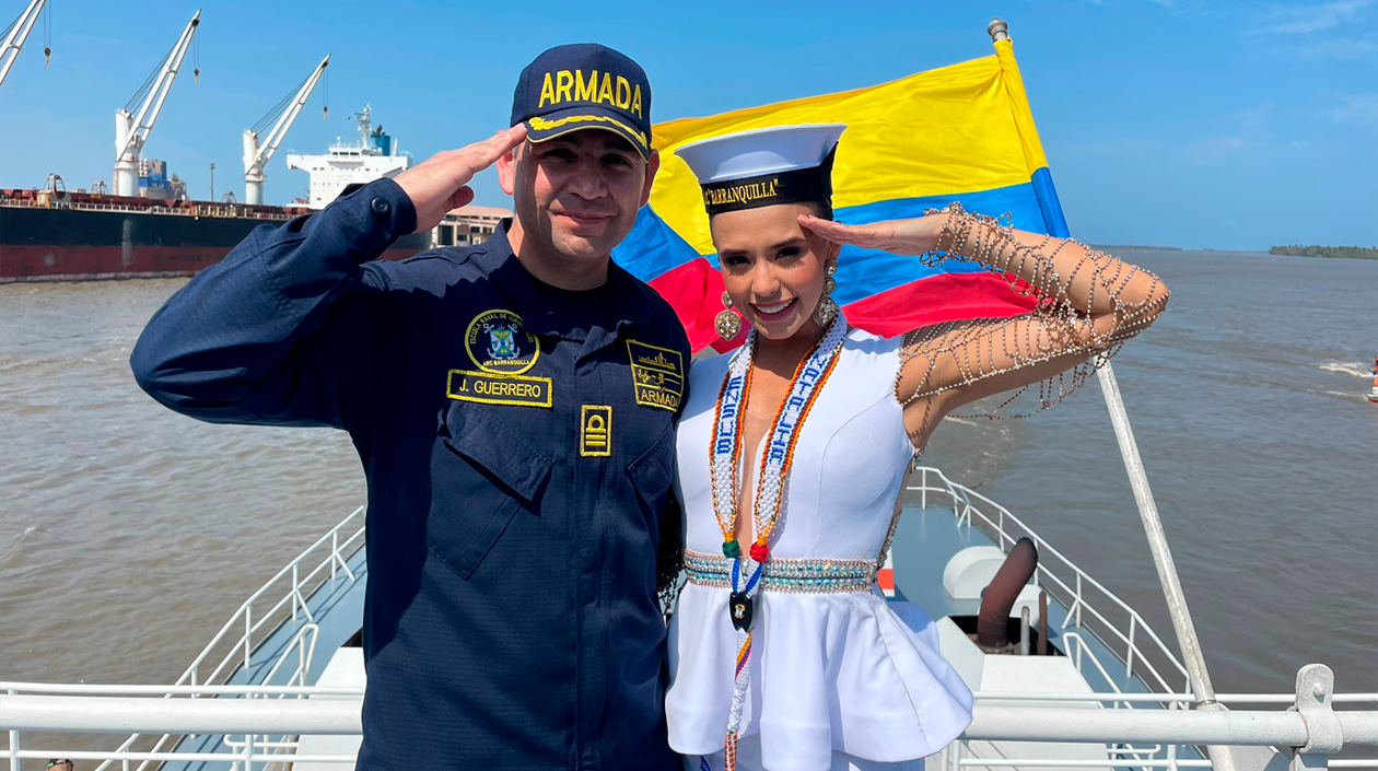 Natalia De Castro en la Guacherna fluvial