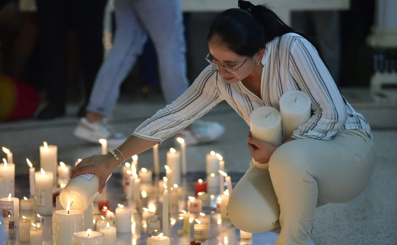 Asistentes en la Iglesia Nuestra Señora del Perpetuo Socorro.