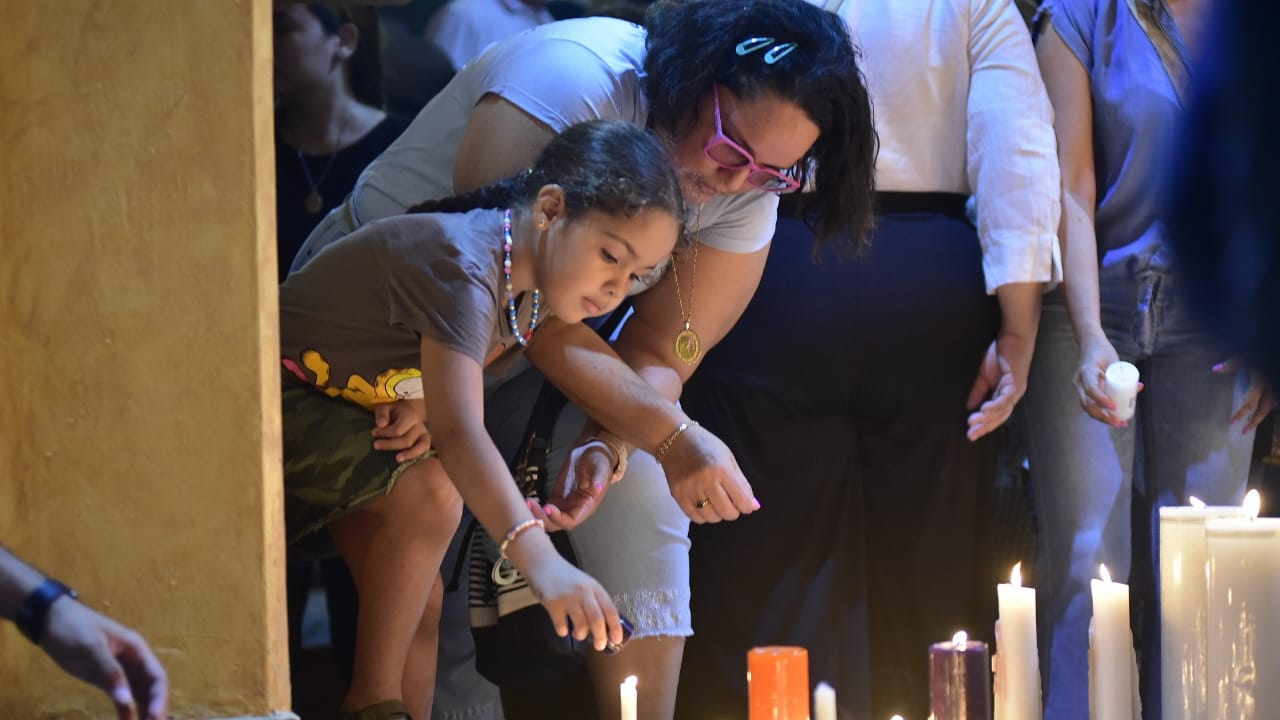 Participación de los niños en la Iglesia Nuestra Señora del Carmen.