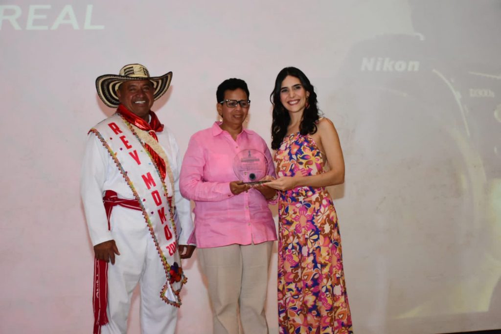 Reconocimiento a Josefina Villarreal