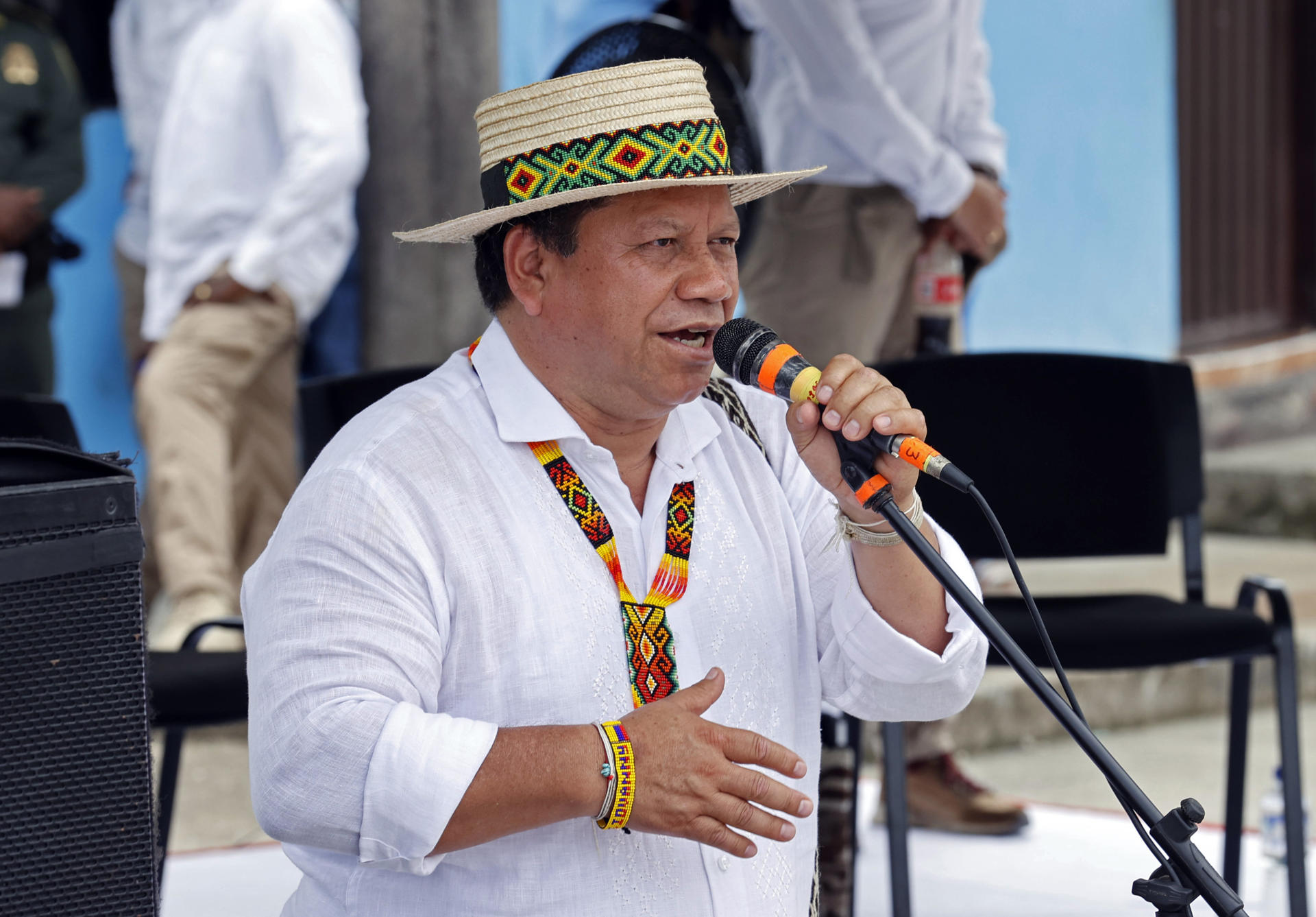 Director general de la Unidad de Restitución de Tierras, Giovani Yule habla hoy durante un evento en Yuto