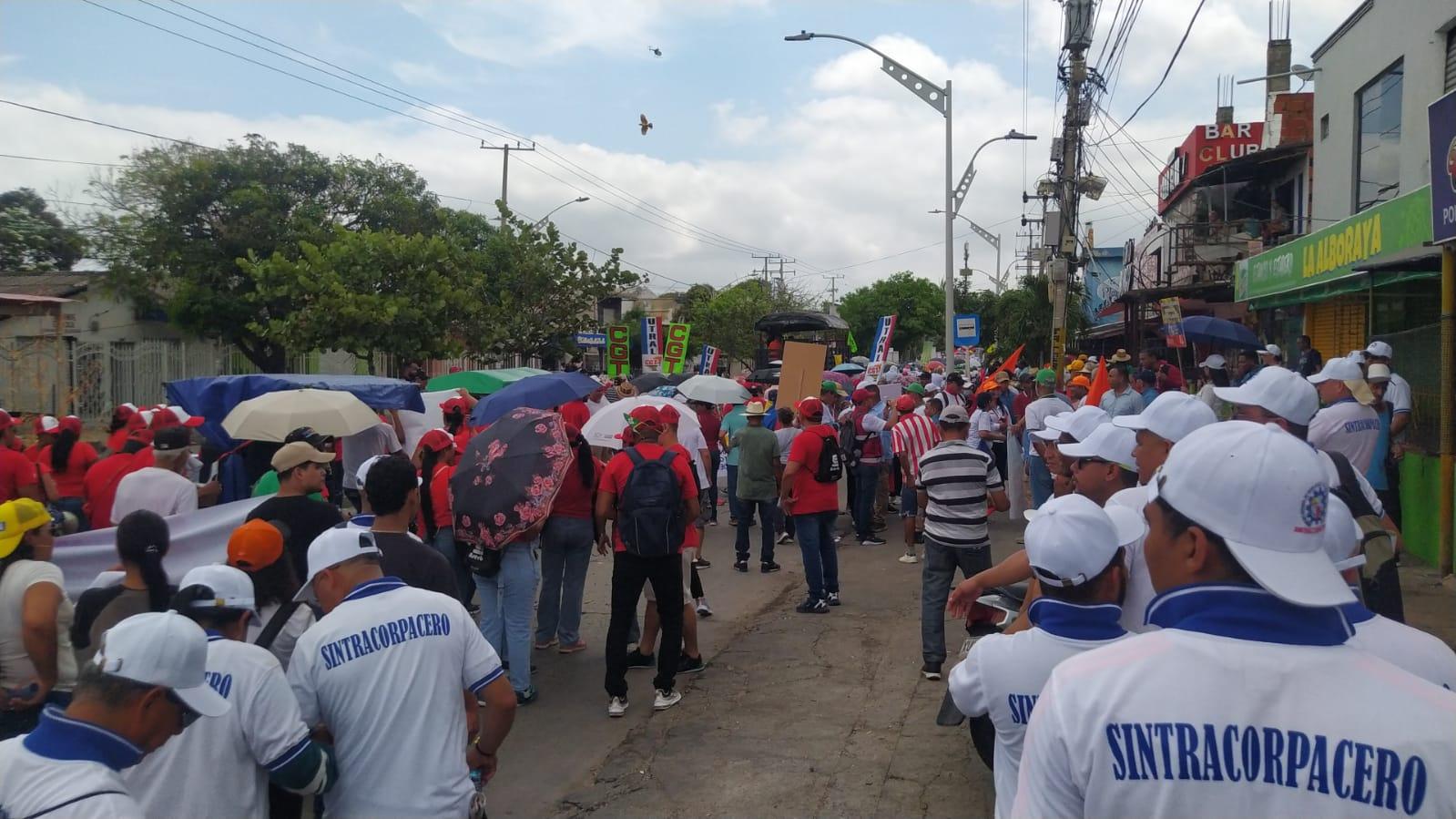 Masiva movilización de sindicatos en Barranquilla.