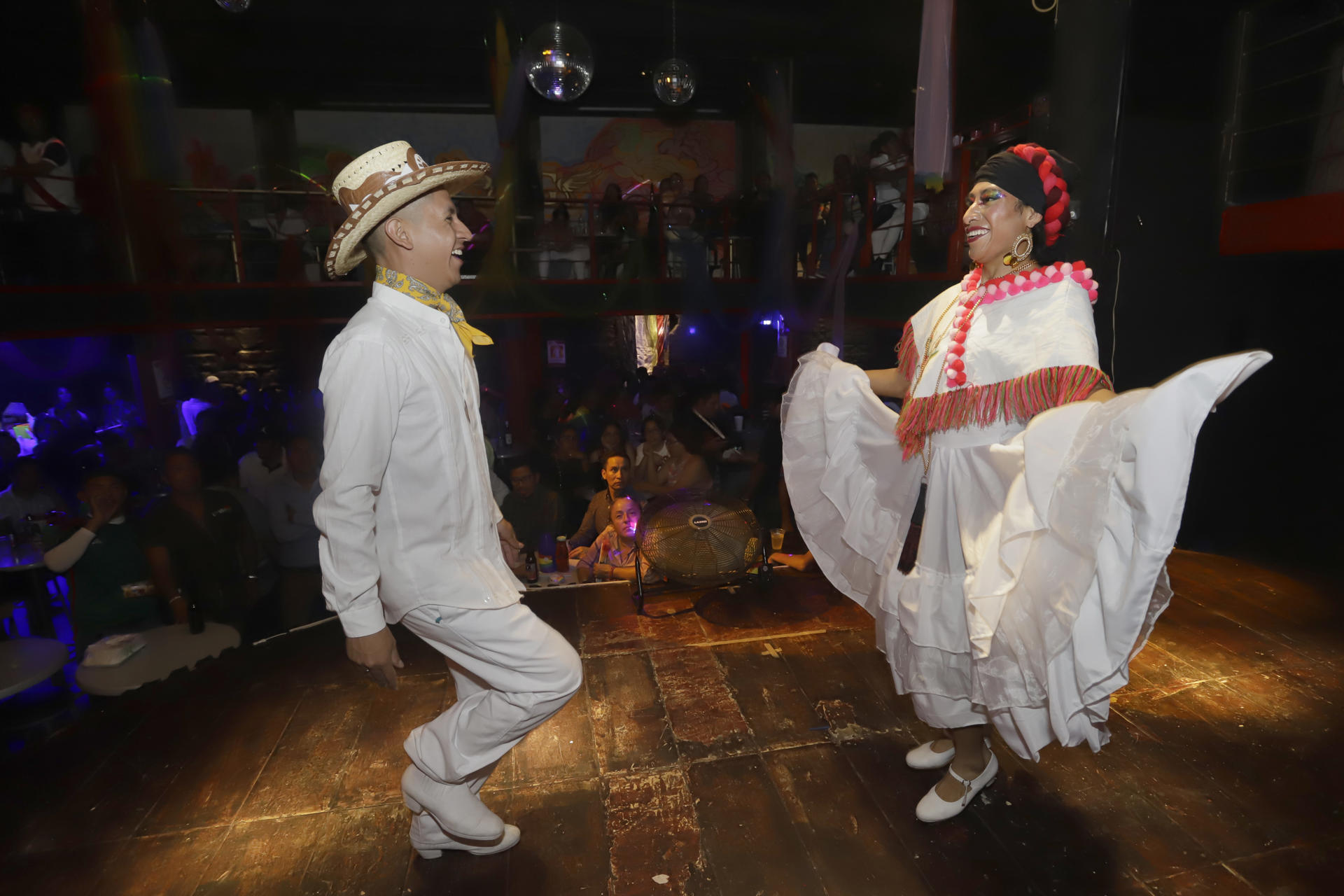 Ballet Folklórico LGBTQ+