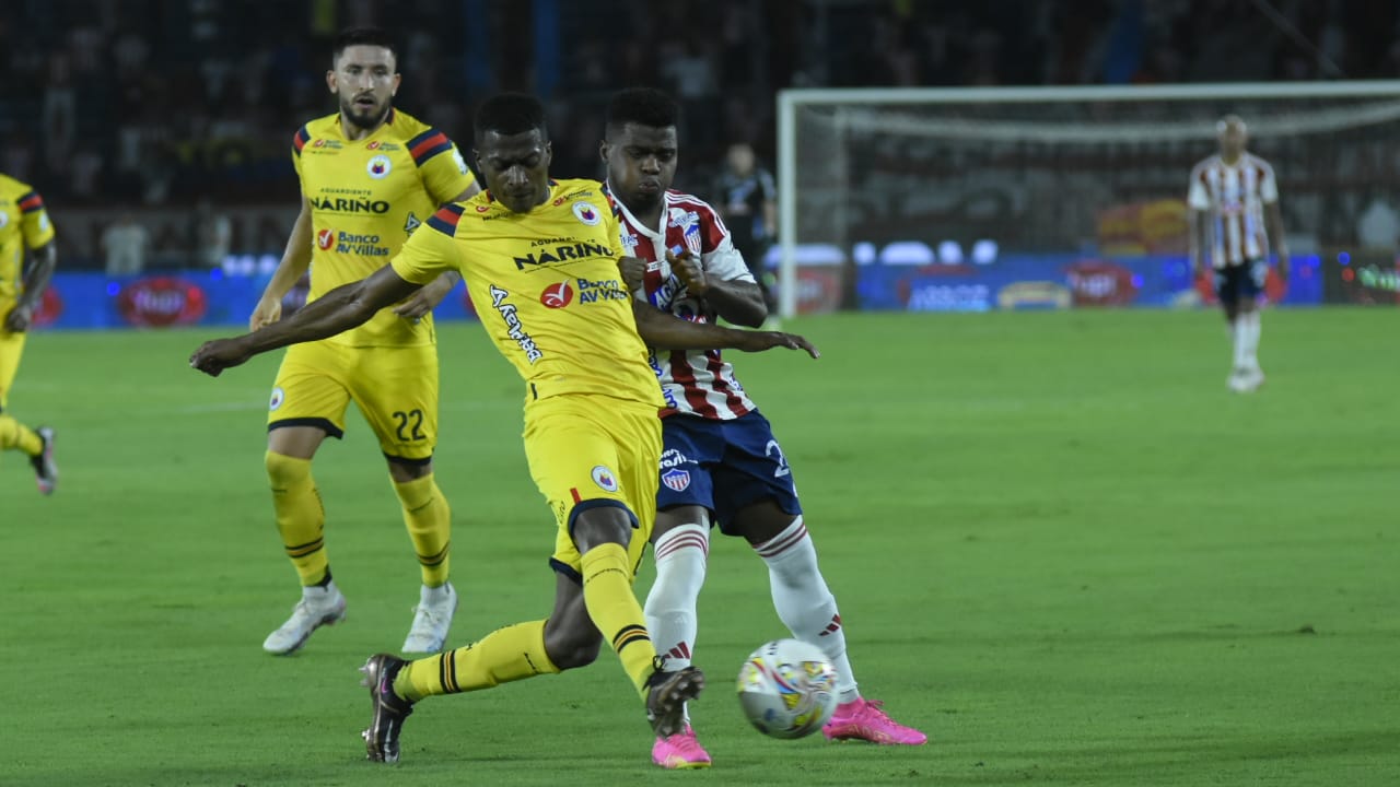 Pablo Rojas no tuvo un buen partido.