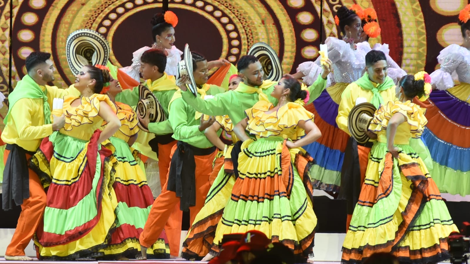 La cumbia, ritmo infaltable en el Carnaval de Barranquilla. 