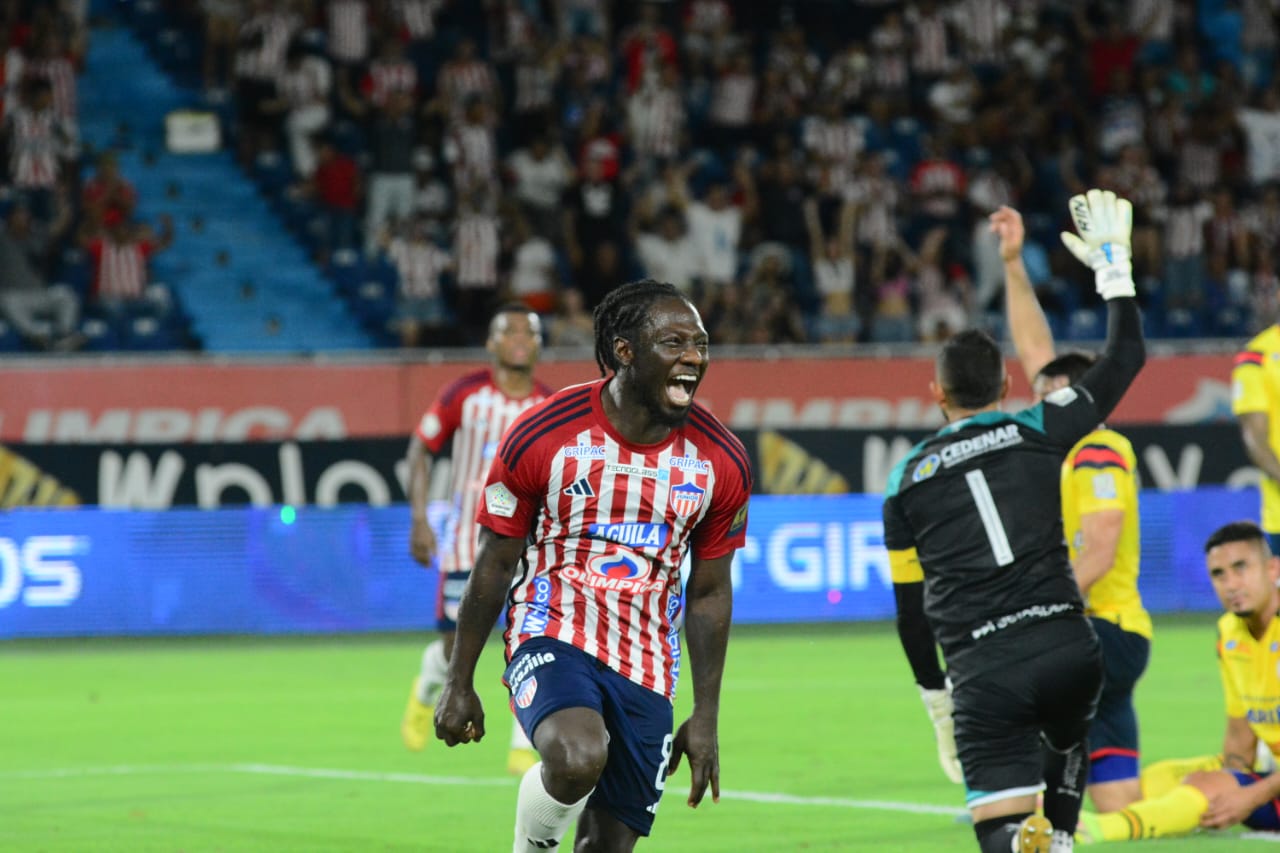 Yimmi Chará tras convertir el segundo gol del Junior. 