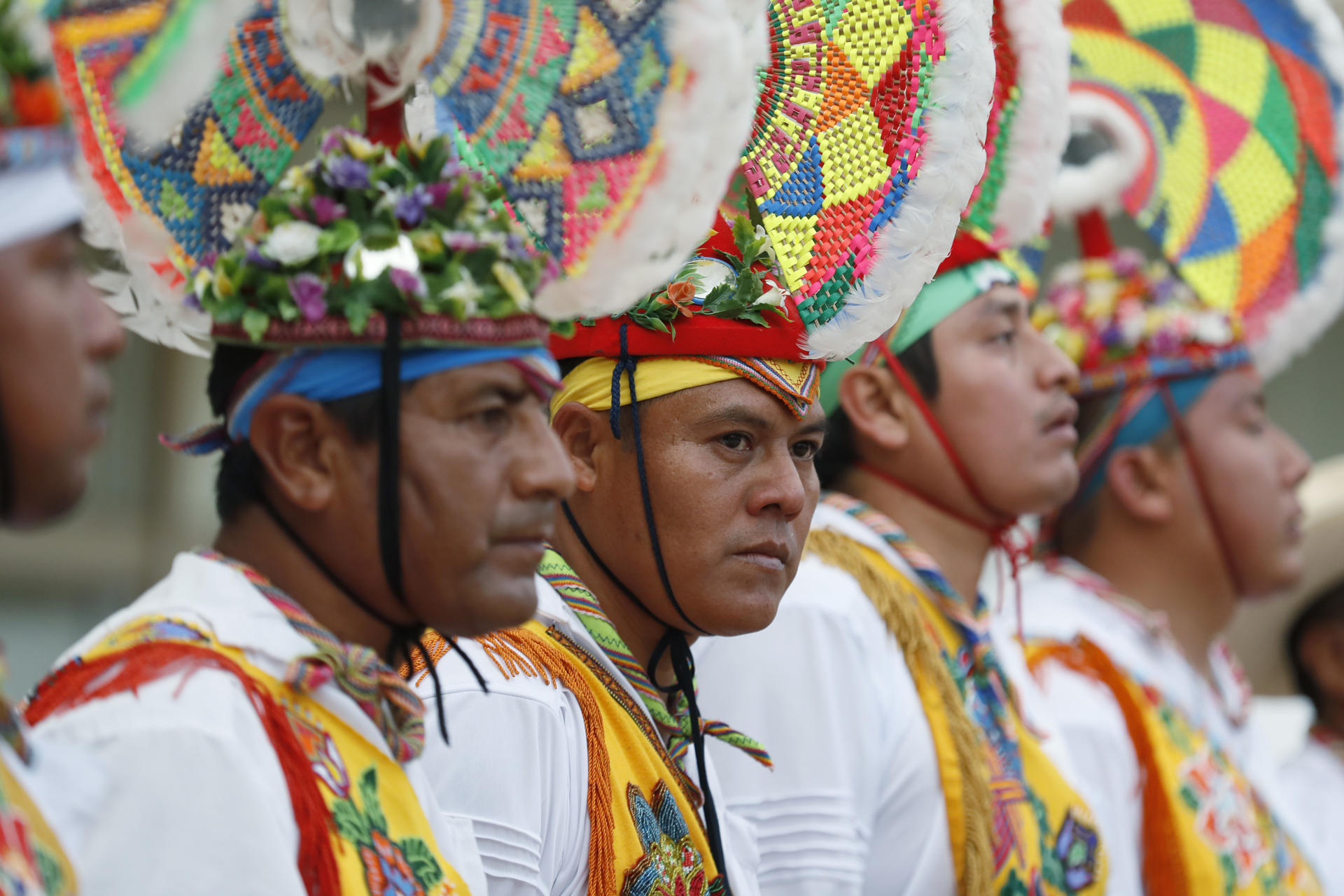 Los Voladores de Papantla un circo diferente