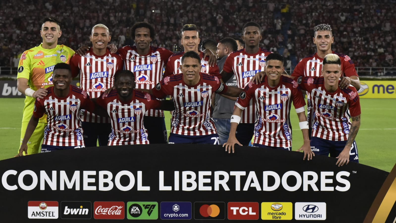 Formación inicialista de Junior contra Universitario. 