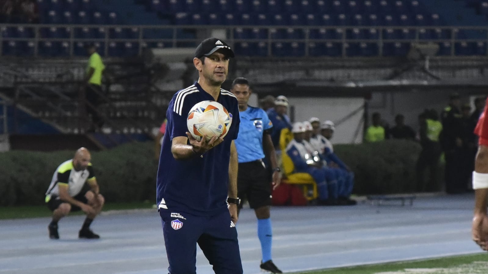 Arturo Reyes, técnico del Junior. 