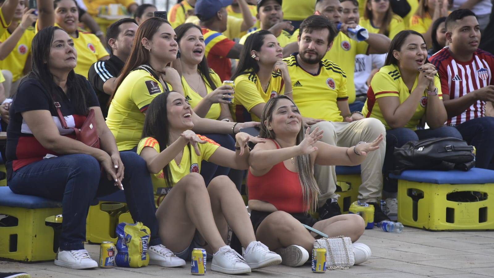 No es el 'Metro', es el Gran Malecón vestido de amarillo