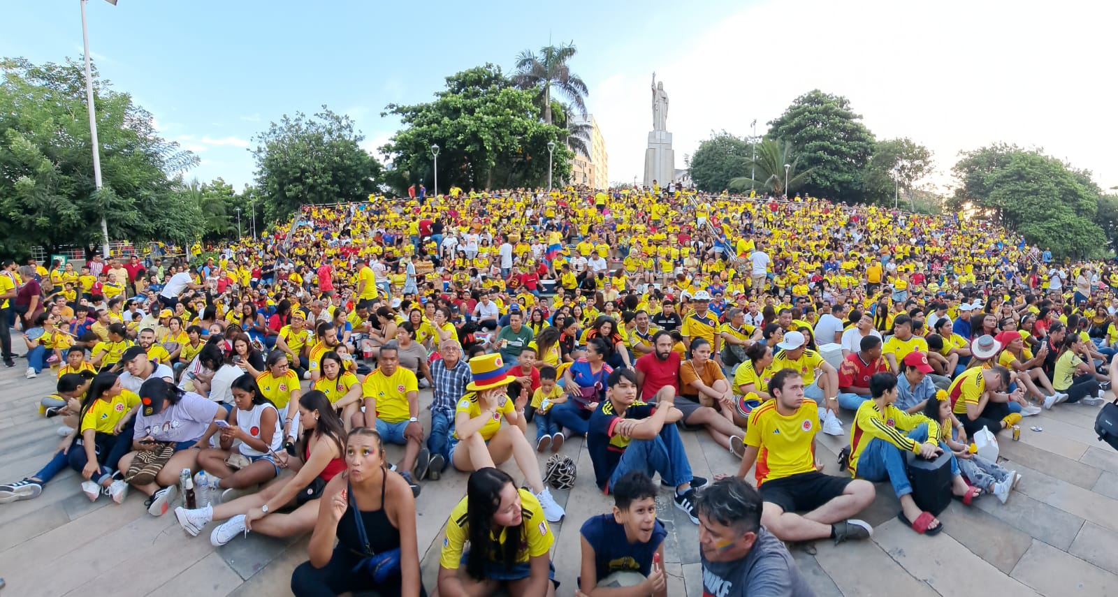 Una vista panorámica de lo que se vivió en el Parque Sagrado Corazón.