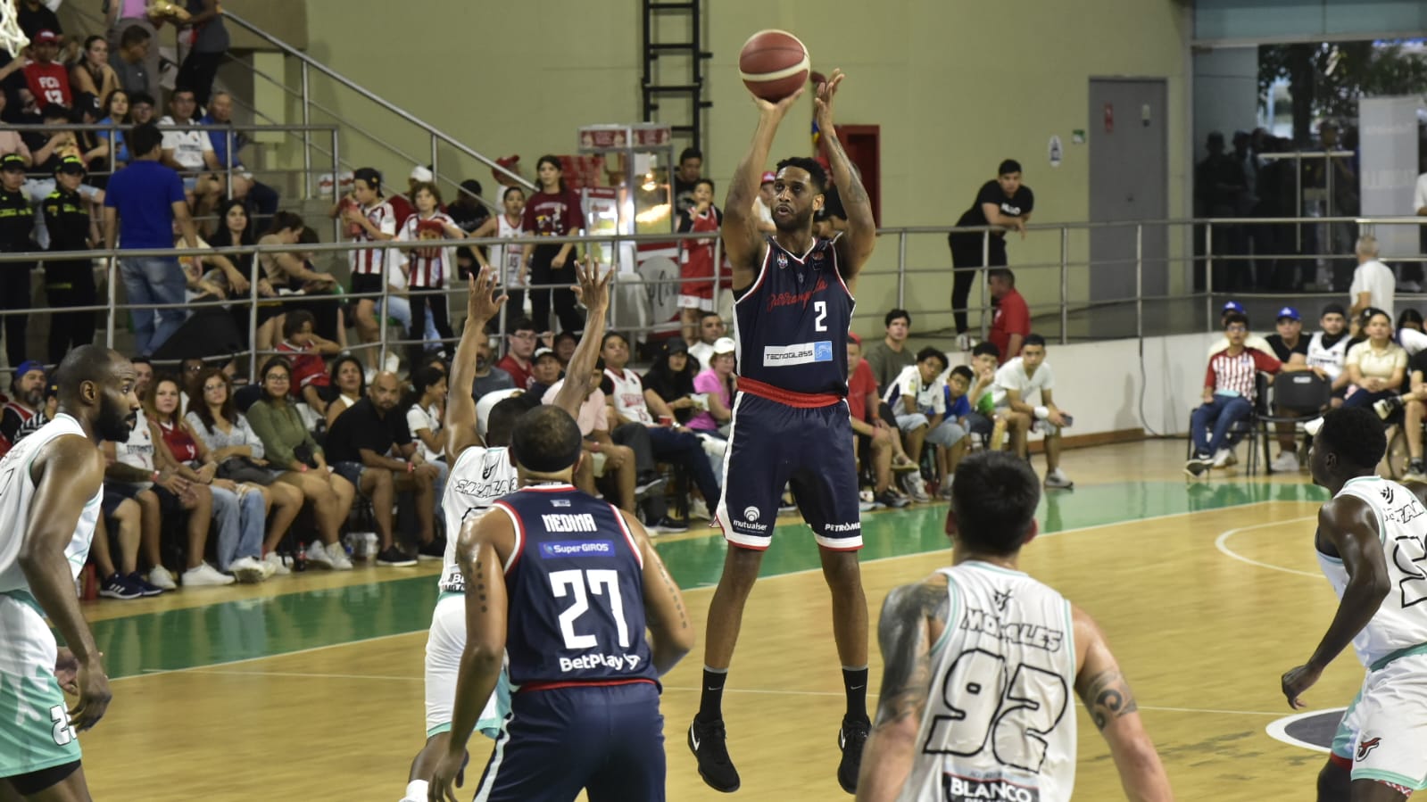 Tonny Trocha fue el jugador más sobresaliente en el cuarto juego.