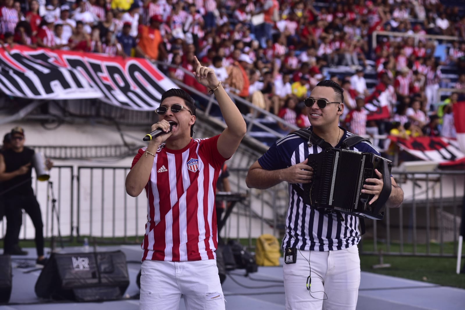 El vallenato estuvo presente en la fiesta del centenario del Junior 