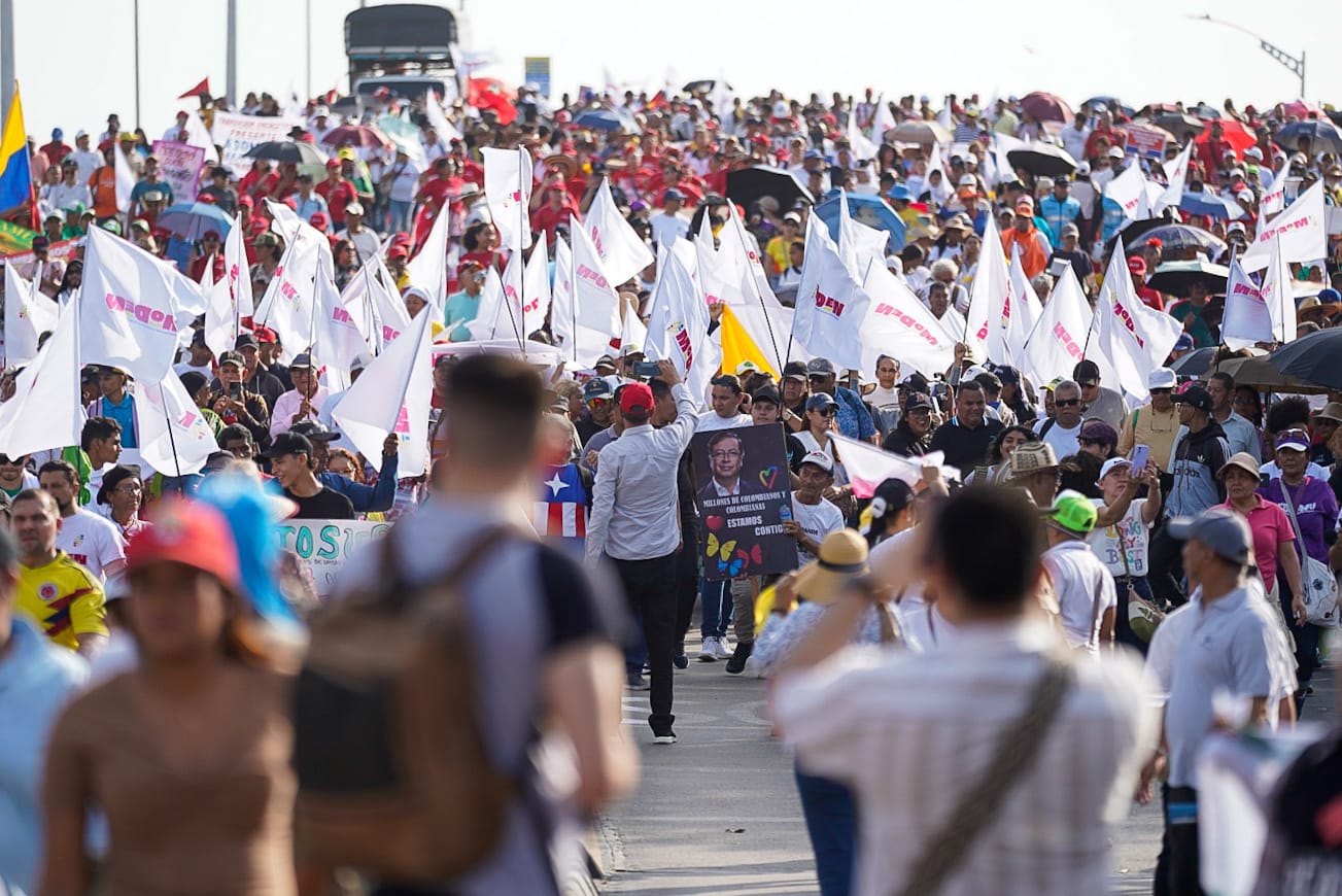 La marcha fue convocado por el Presidente Gustavo Petro, quien no asistió.