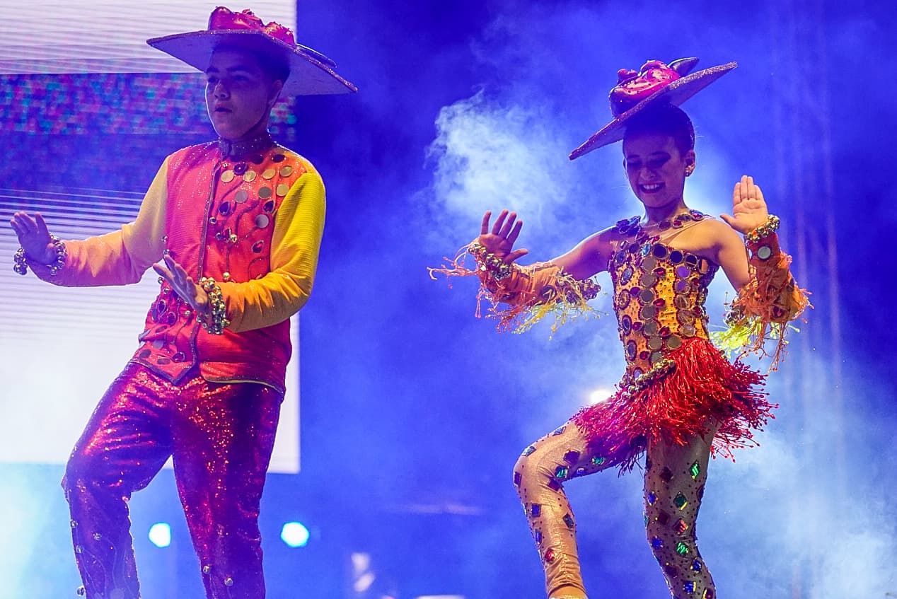 Los reyes del Carnaval de los Niños, Victoria Ceballos y Samuel Bermúdez.