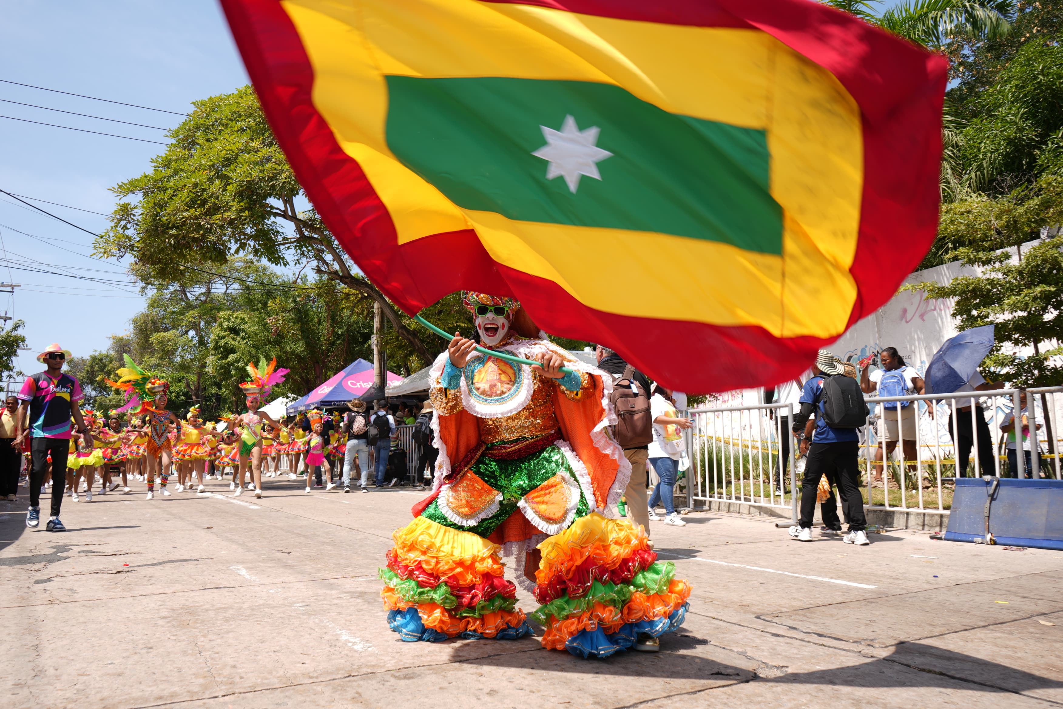 Congo desfilando en el Carnaval de los Niños 2025.