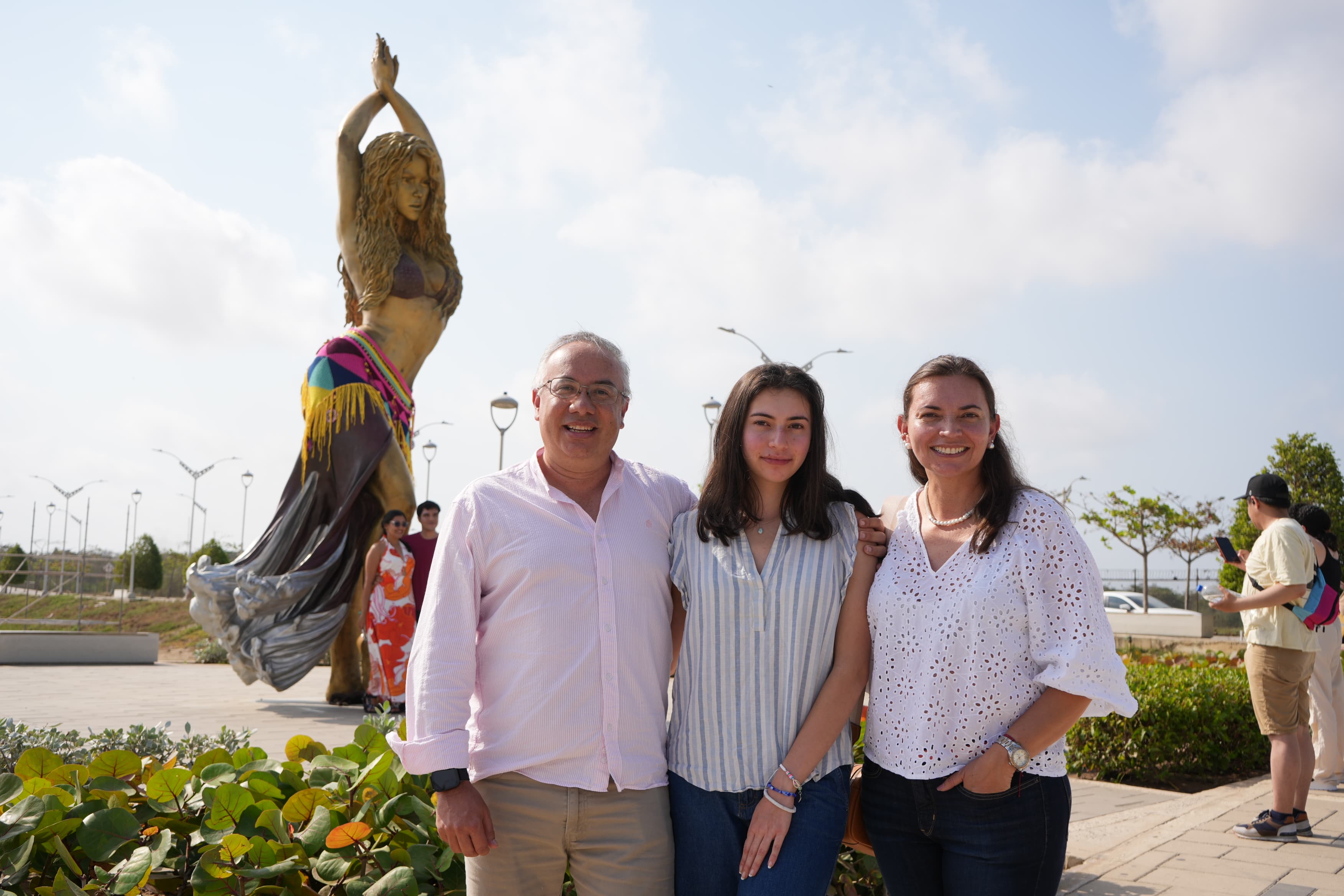Billy y su familia desde Bogotá.
