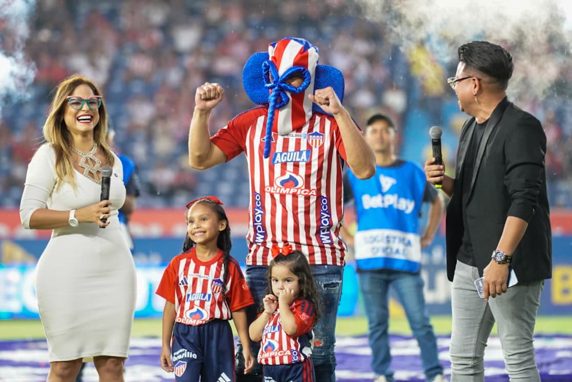 Teófilo Gutiérrez durante su presentación.