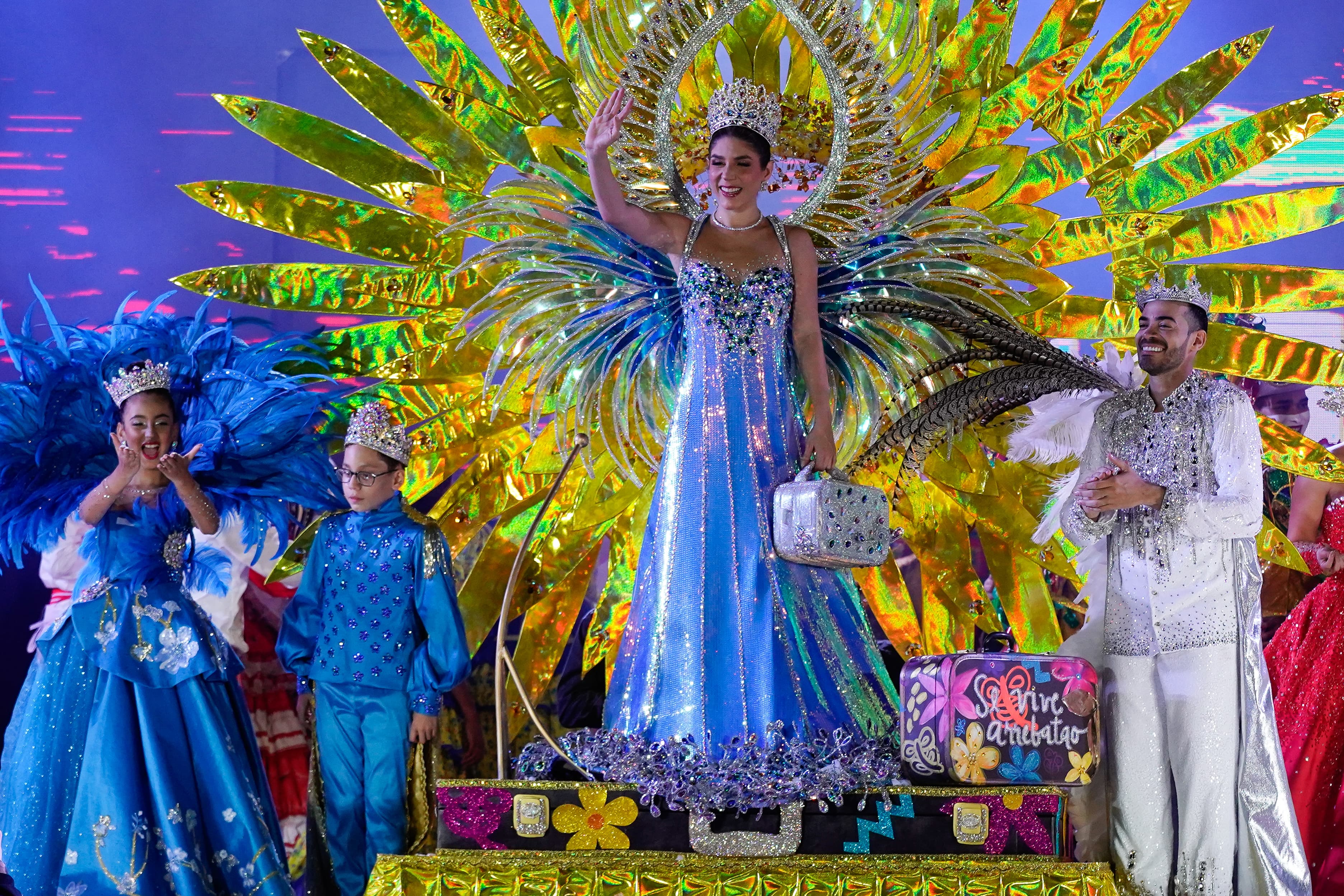 Así se vivió la coronación de los Reyes del Carnaval de la 44