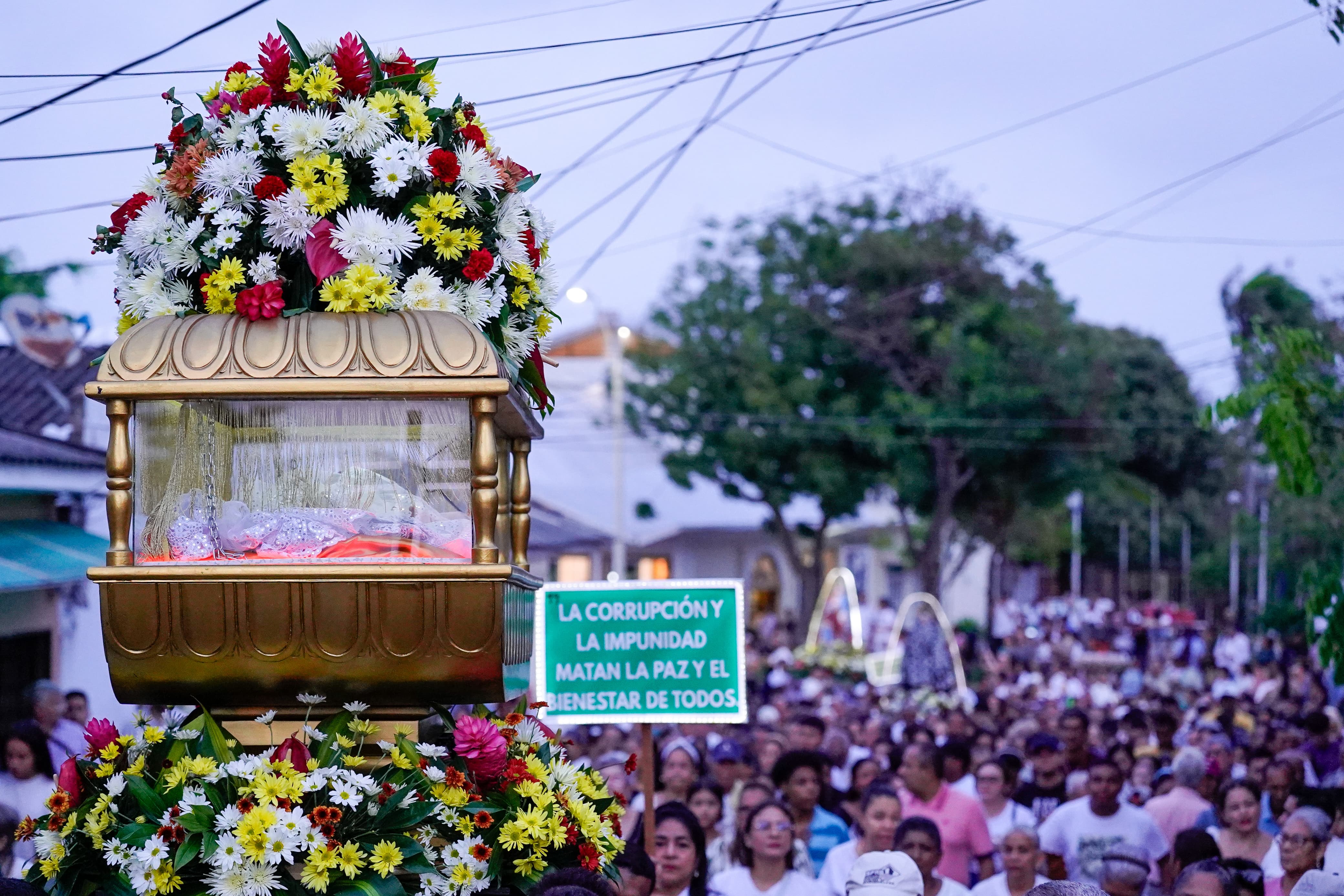 El recorrido fue por los barrios Cevillar y El Carmen.