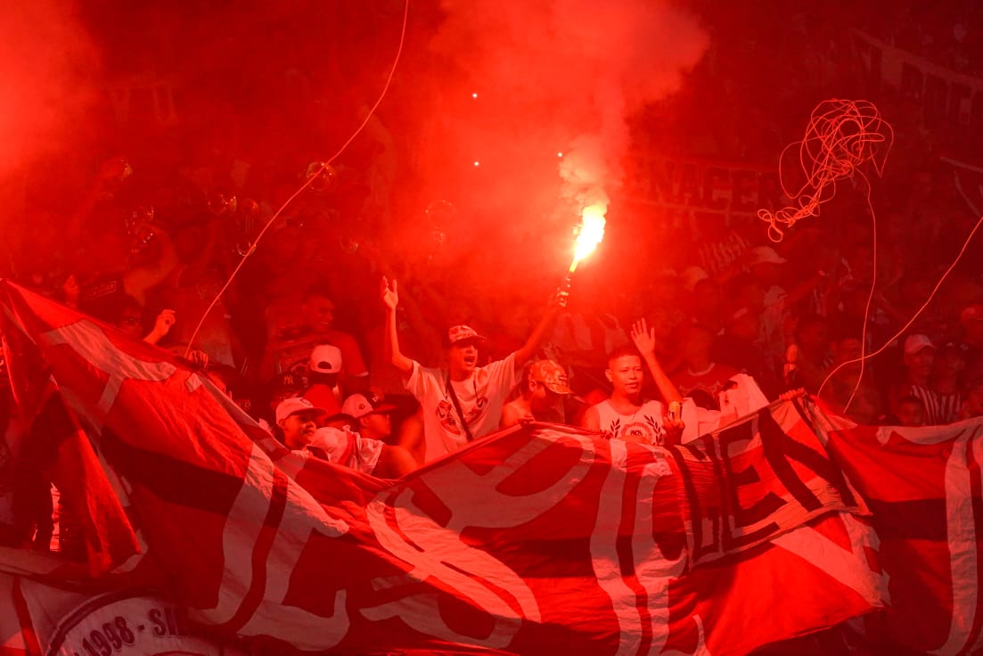 Fiesta en el estadio Metropolitano.