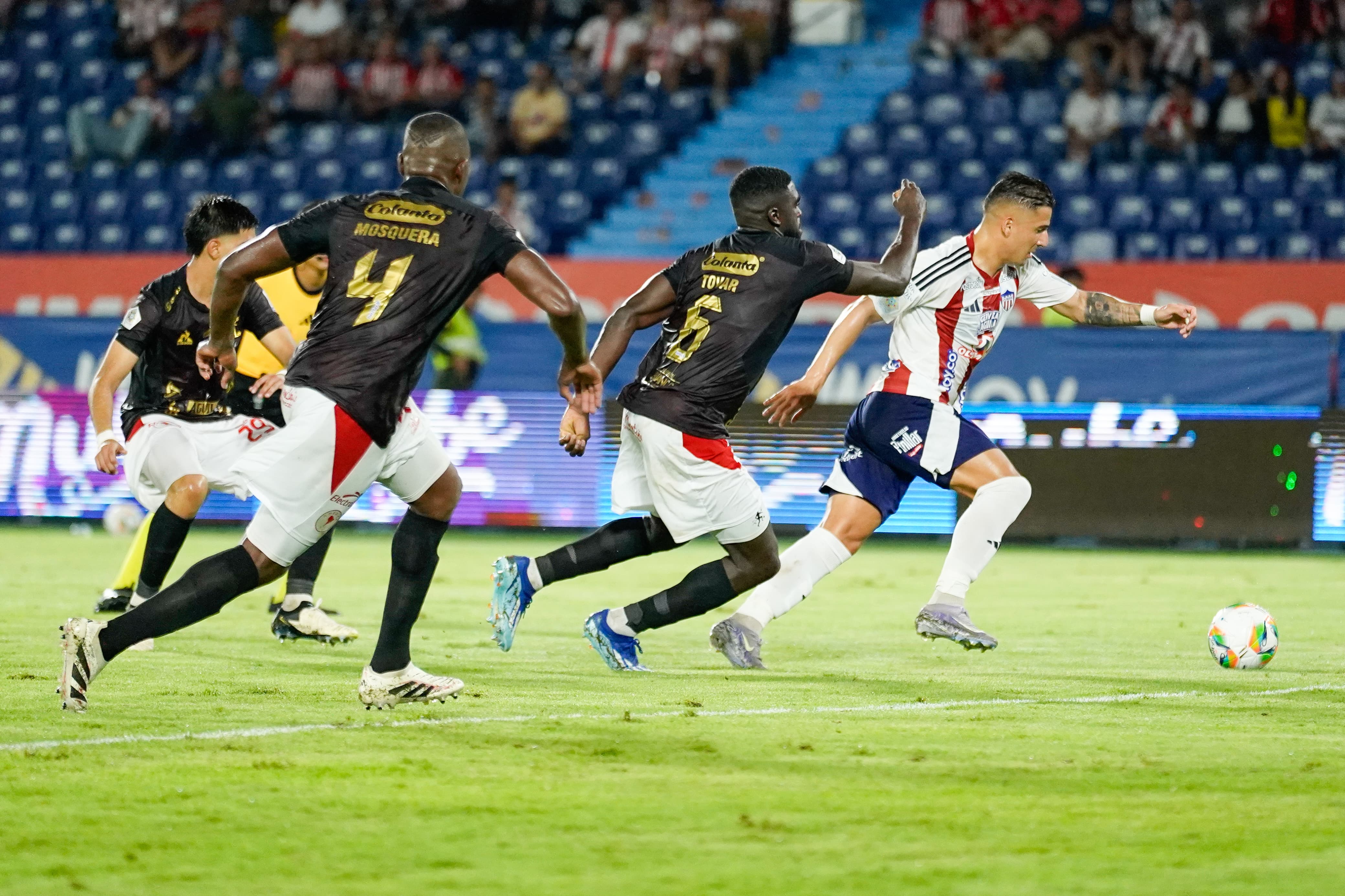 El delantero paraguayo Guillermo Paiva.