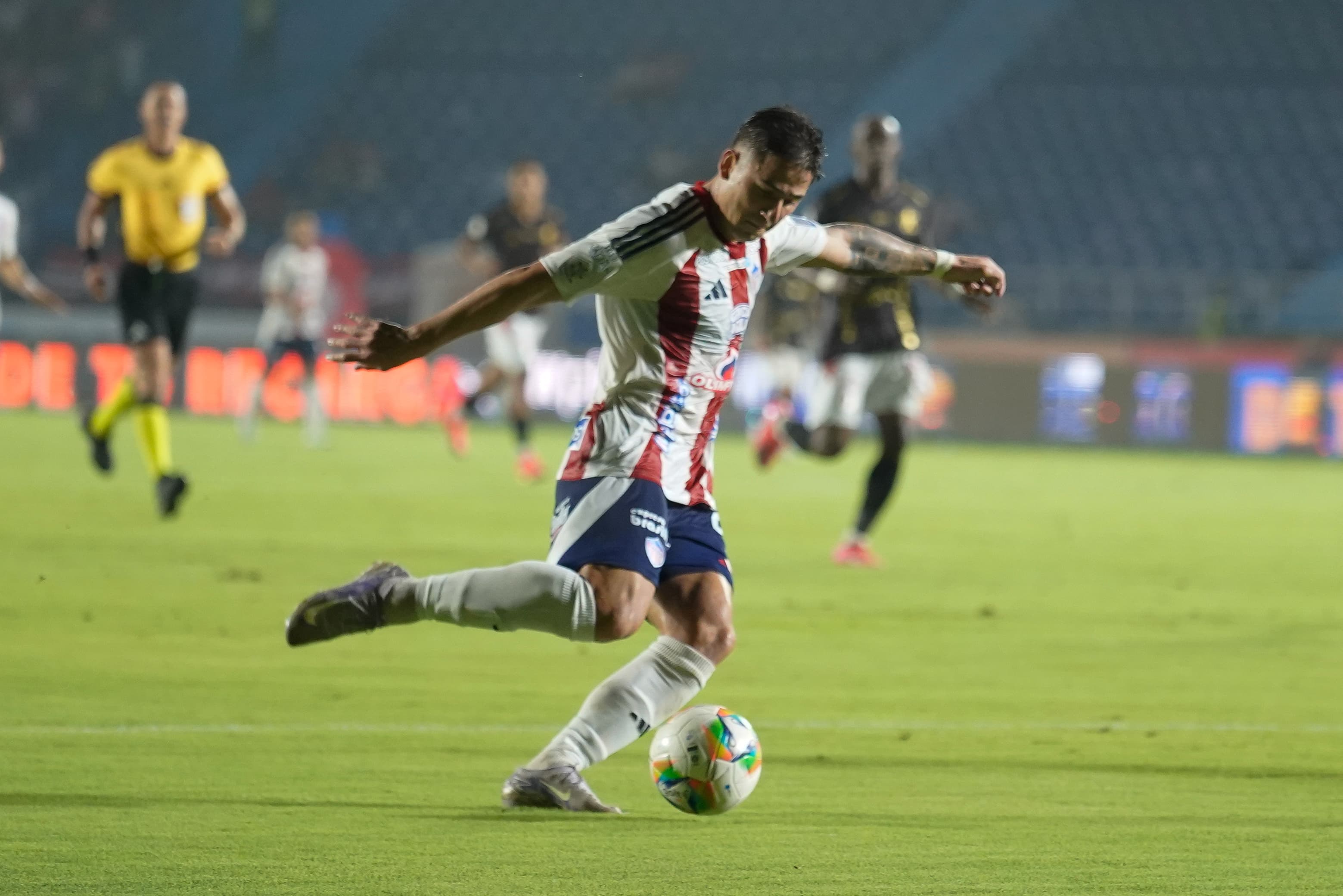 El paraguayo Guillermo Paiva no pudo mostrar su mejor versión.