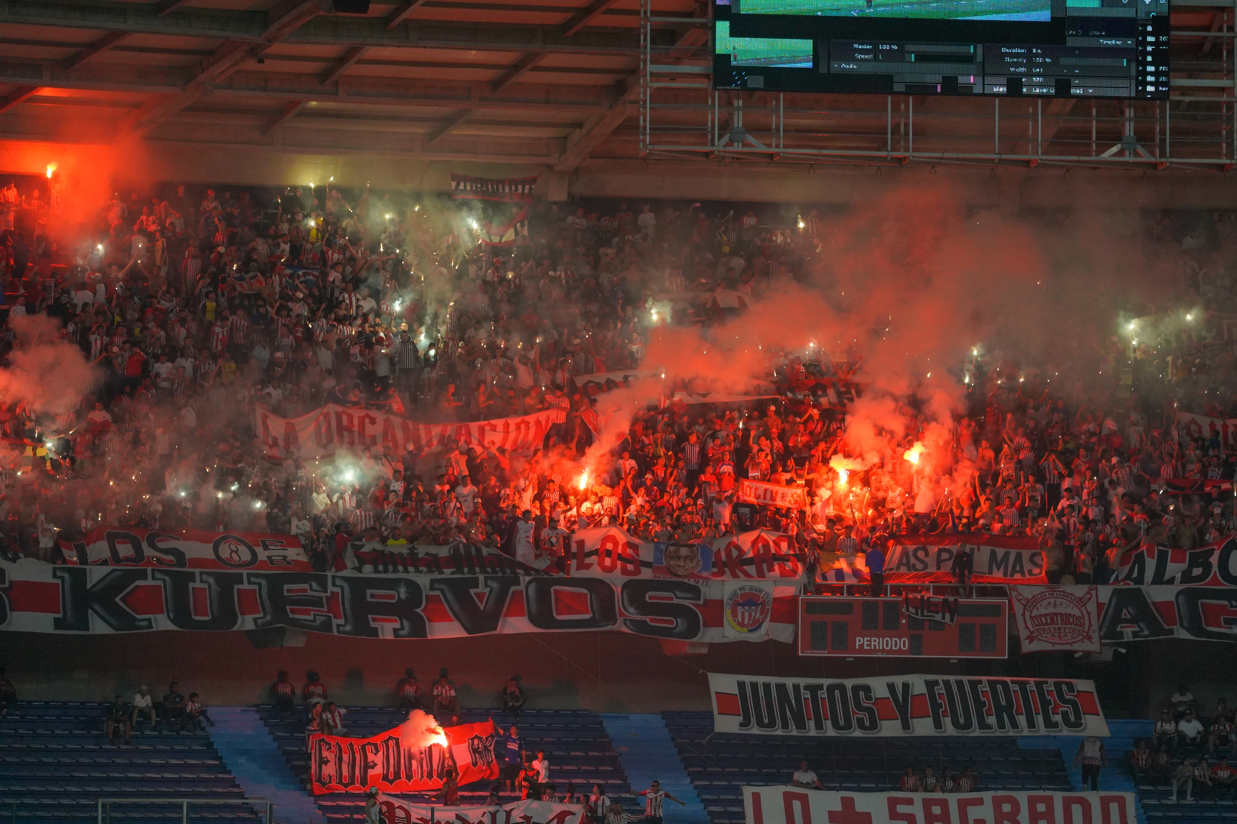 La protesta de la barra de los Kuervos.
