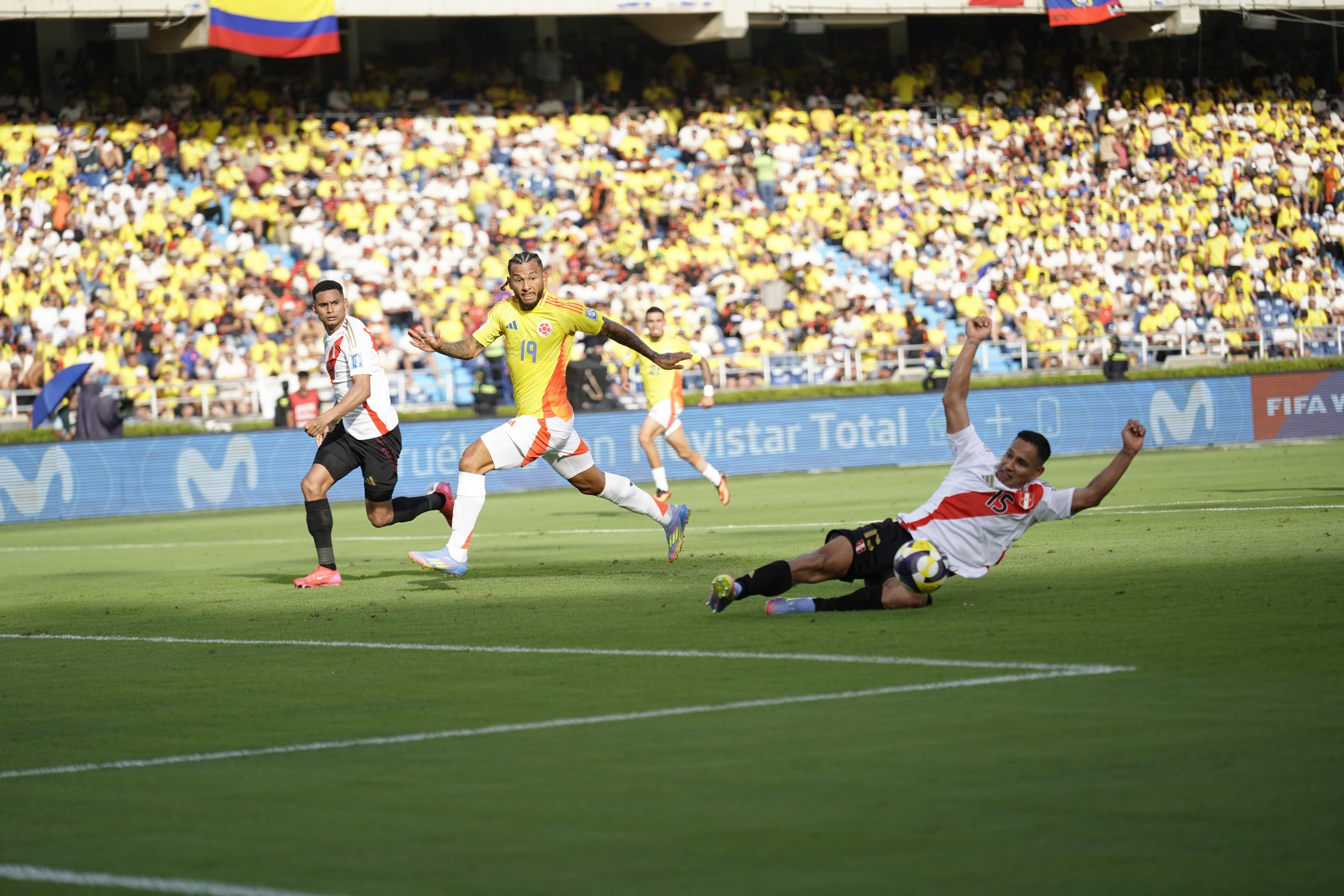 El delantero samario Luis Suárez no tuvo un buen partido.