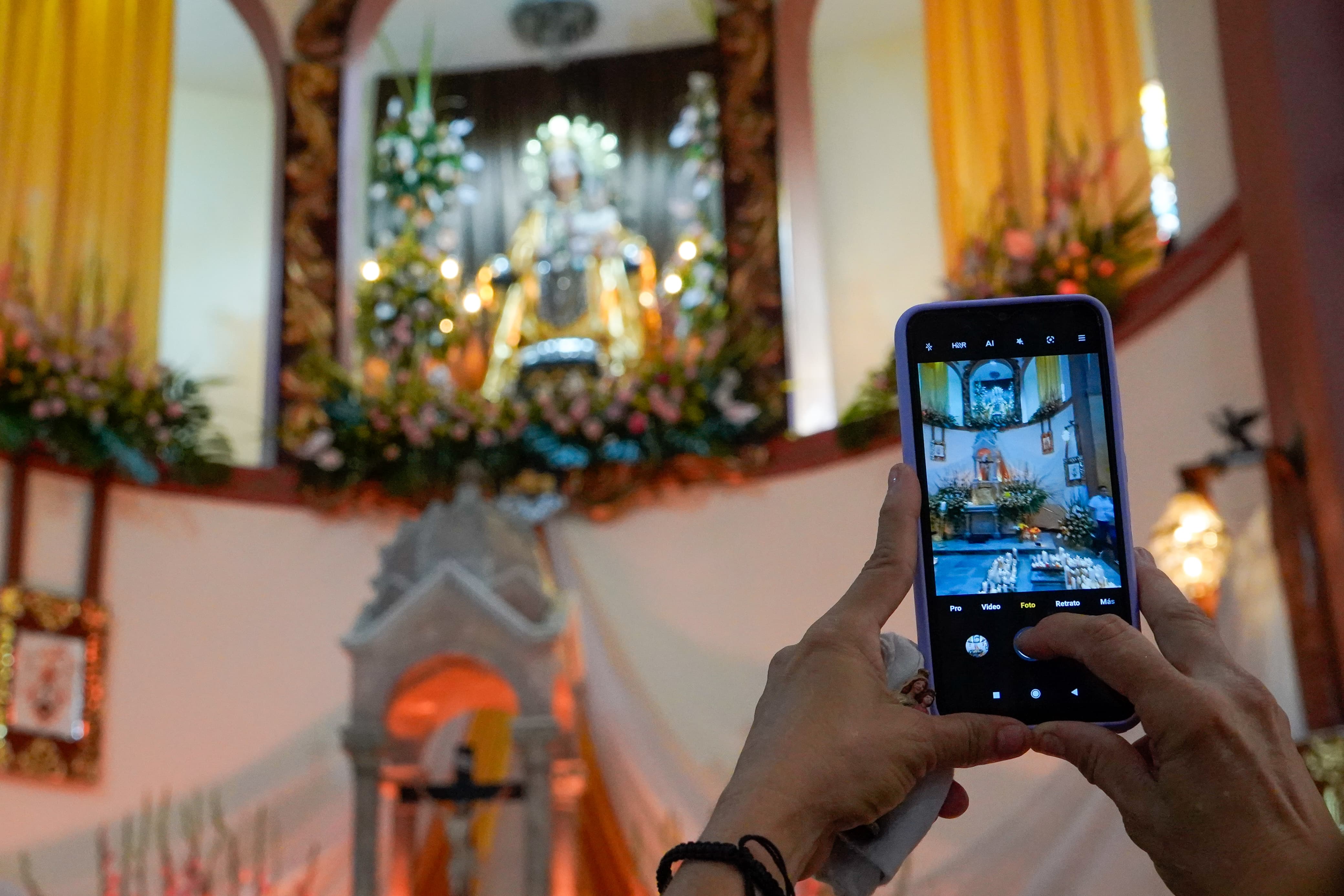 La eucaristía estuvo muy concurrida. 