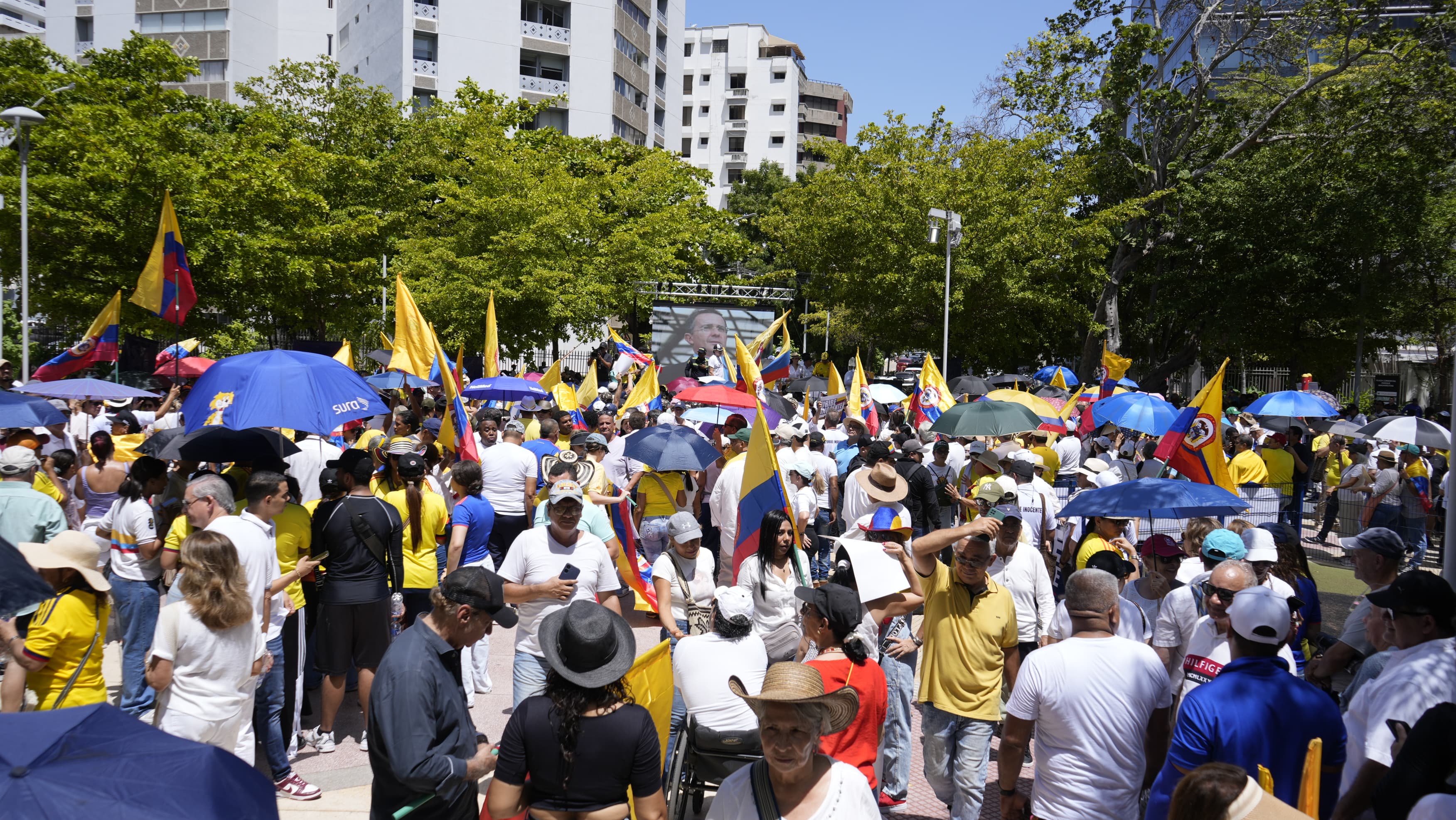 Protesta de seguidores de Álvaro Uribe en Barranquilla.