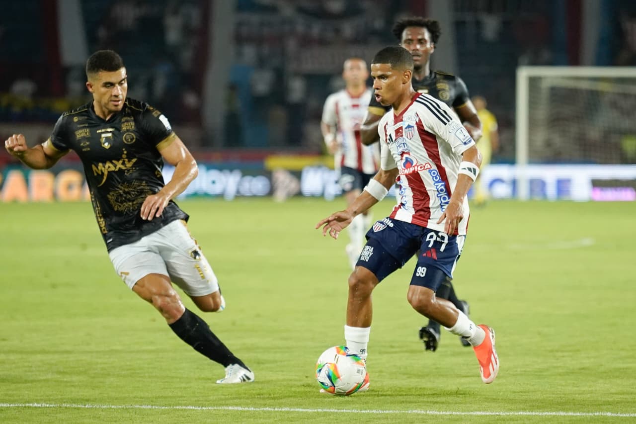 Aspecto del partido esta noche en el Mretropolitano. 