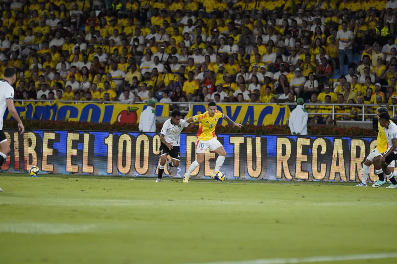 James Rodríguez fue el capitán.