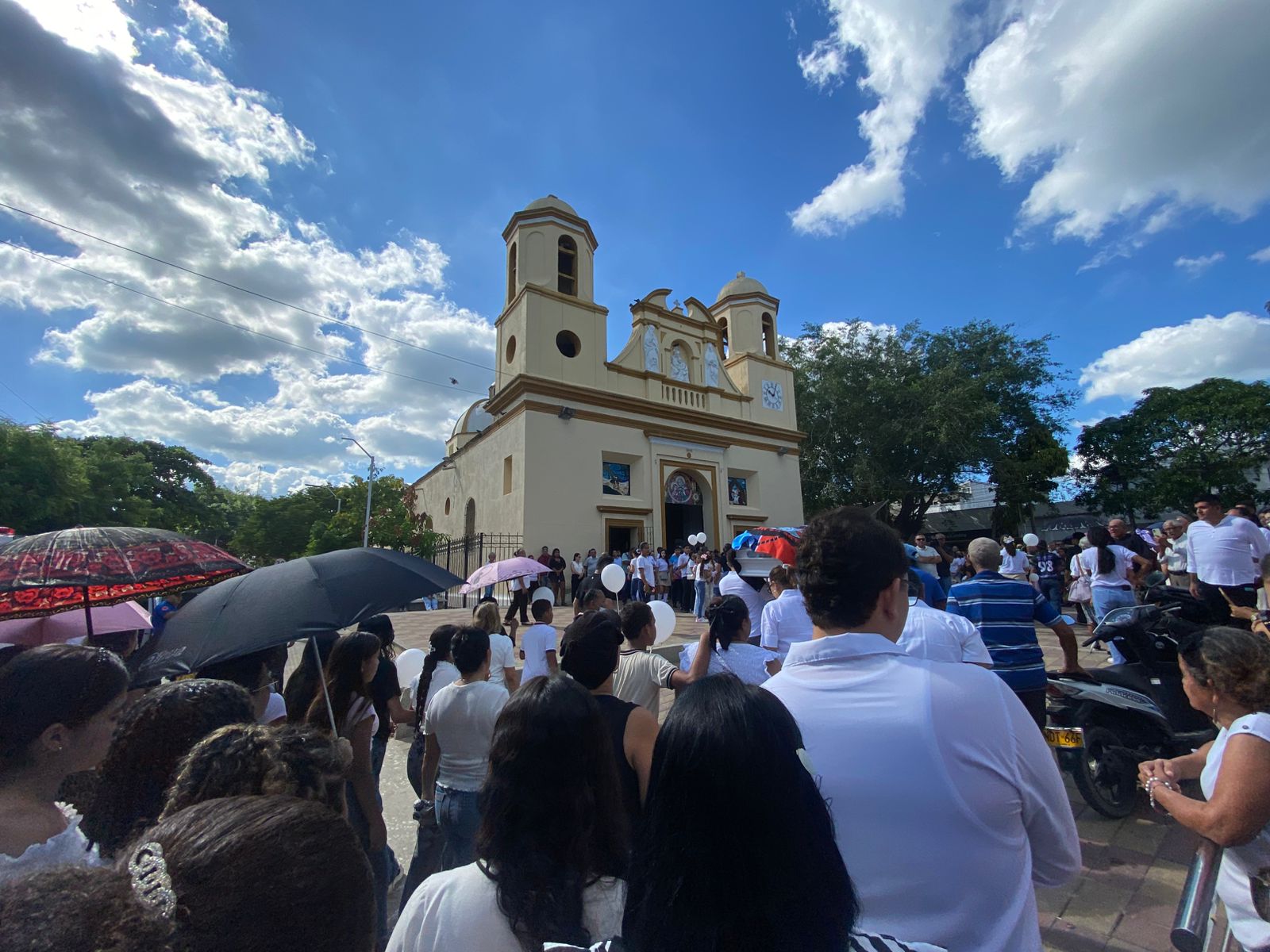 Llegada a la Iglesia Santa Ana.