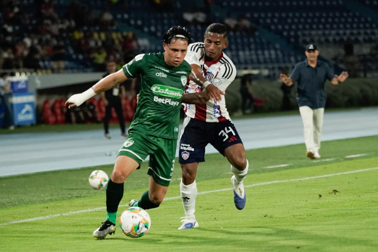 Aspecto del partido entre Junior y Equidad. 