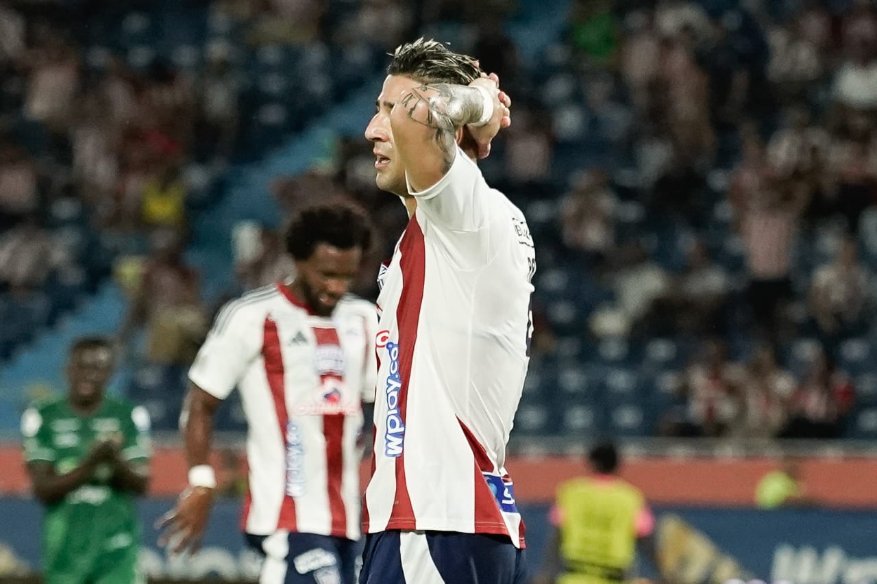 Aspecto del partido entre Junior y Equidad. 