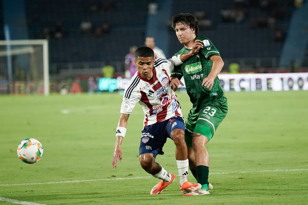 Aspecto del partido entre Junior y Equidad. 