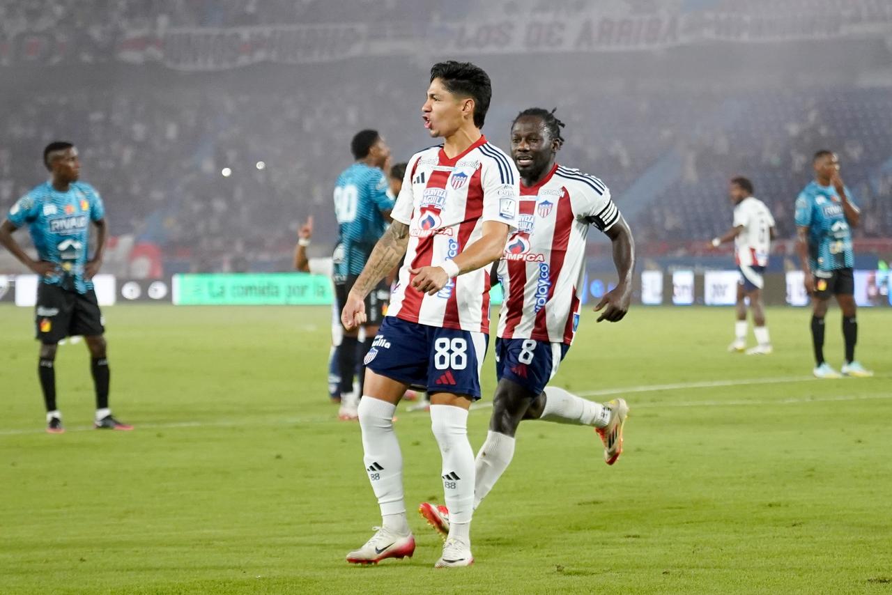 Aspecto del partido de esta noche entre Junior y Deportivo Pereira. 