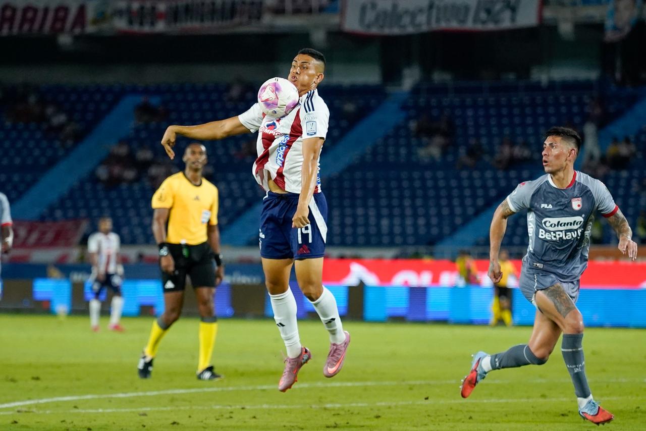 Harold Rivera, volante de Junior.