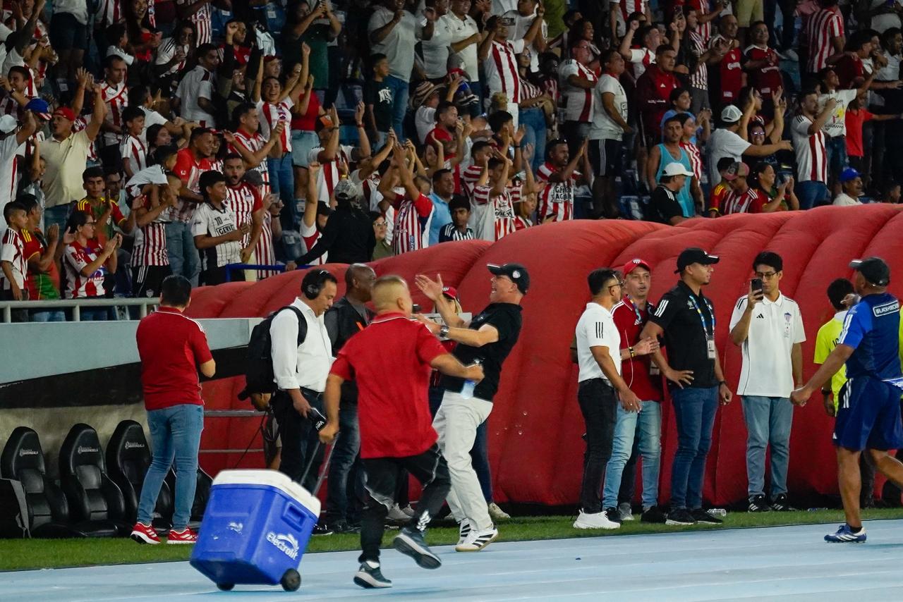 El festejo de Arias con la tribuna. 